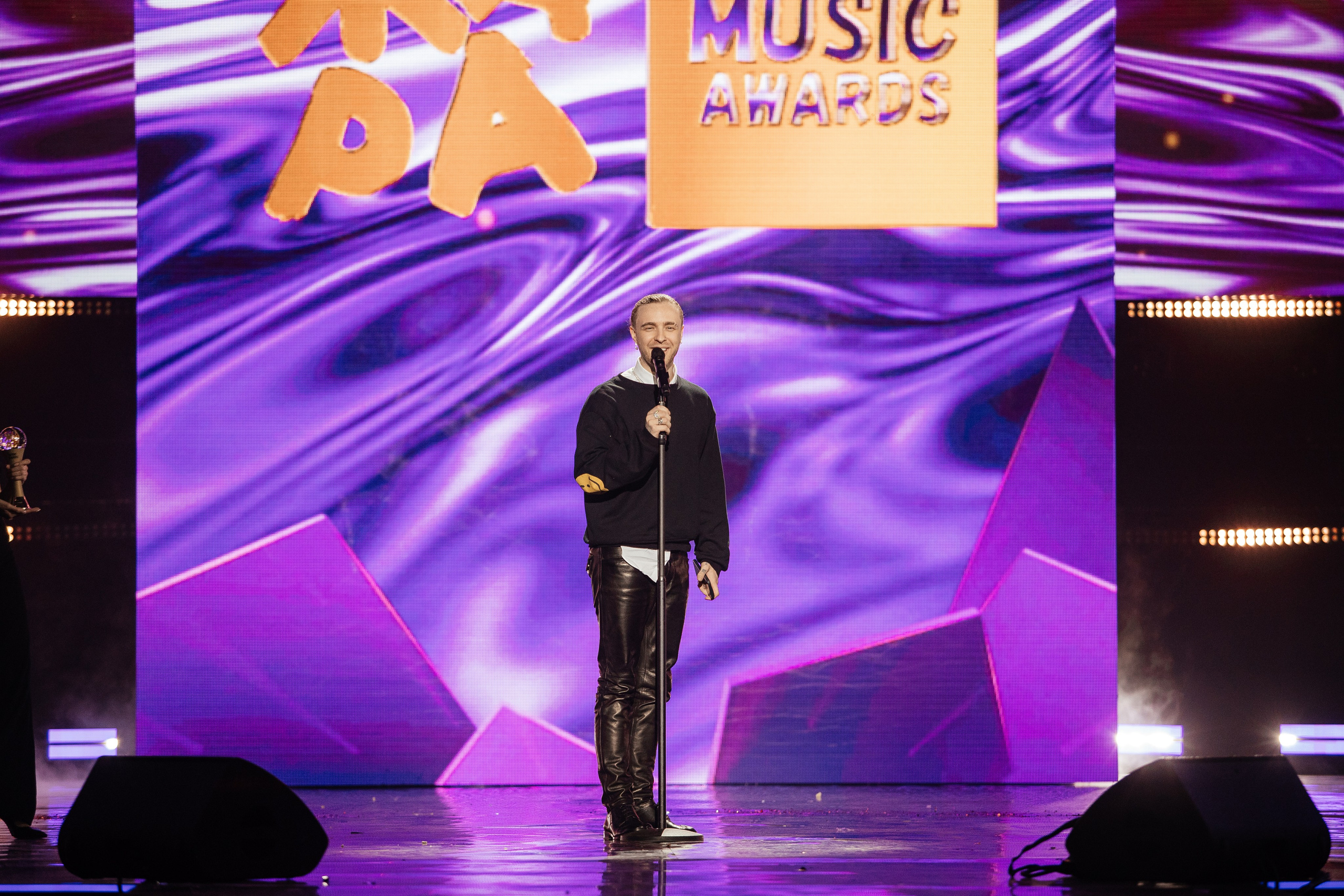 ЖАРА ТВ. Светский фотограф — Анисина Ирина