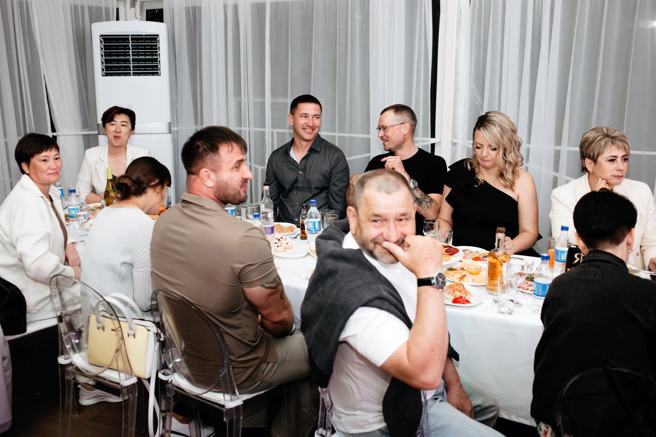 Выпускной 2025 (41 школа) 11 класс. Фотограф в Челябинске Ополихина Анна