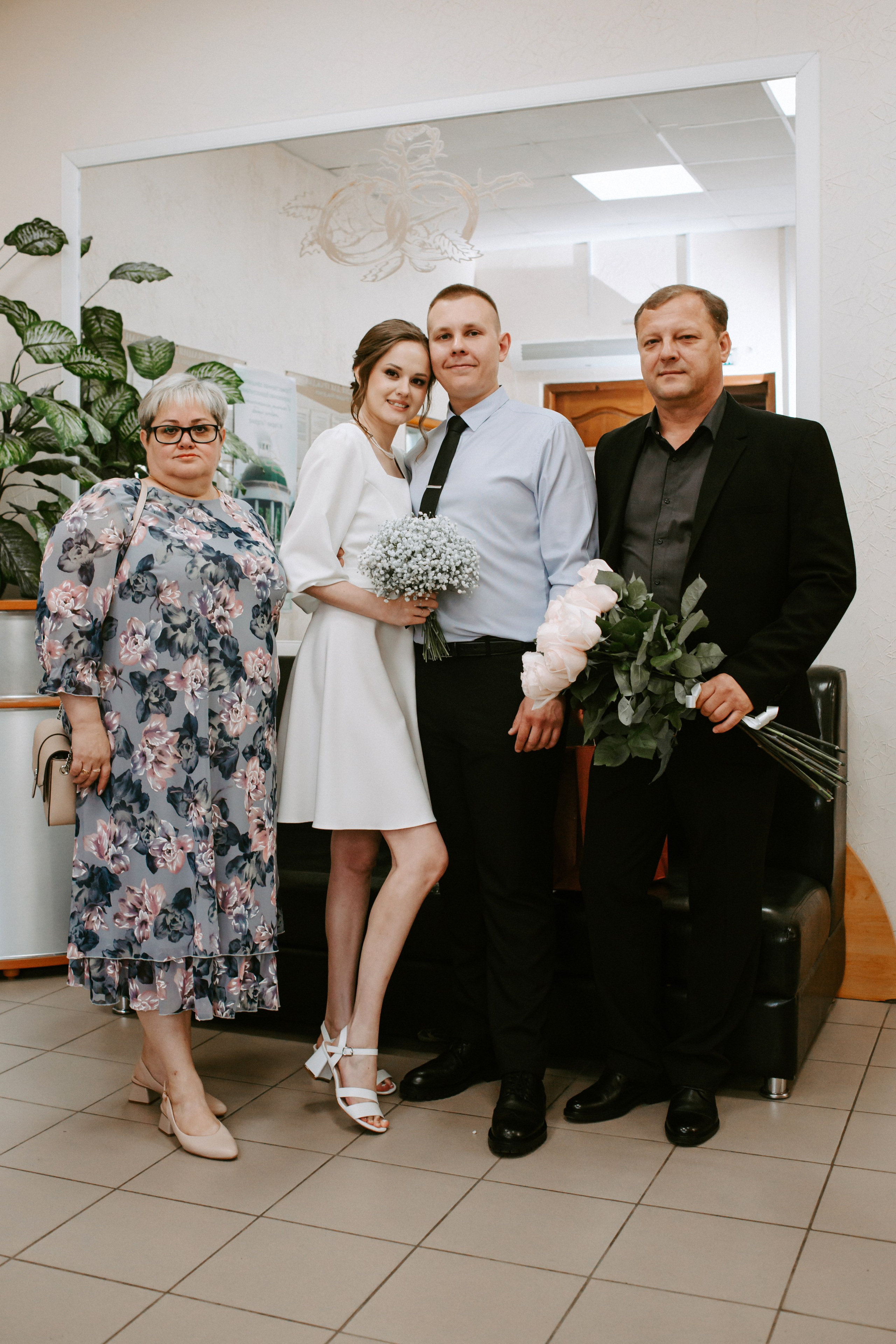 Загс и прогулка. Владислав и Екатерина. Фотограф в Челябинске Ополихина Анна