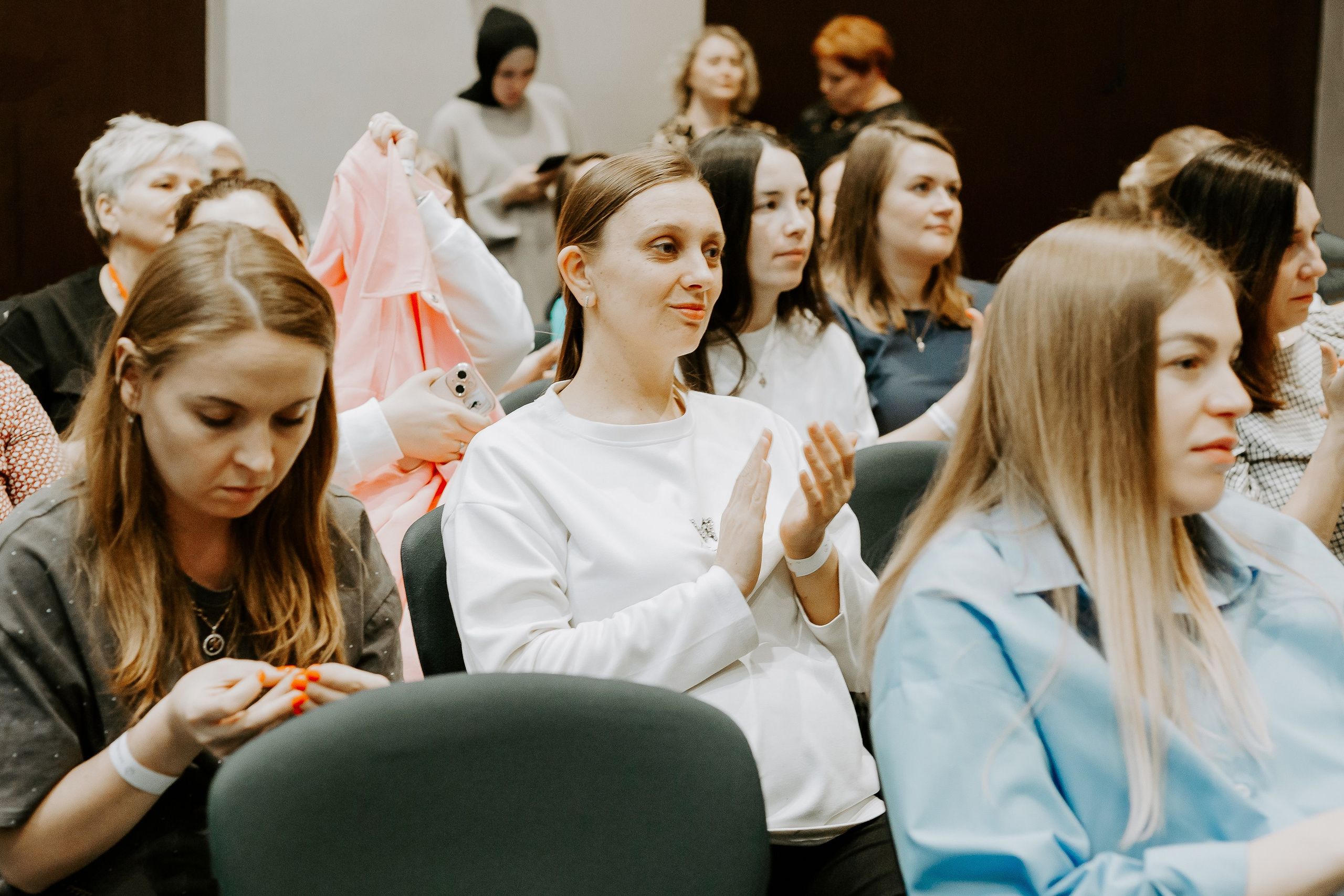 Уральский беременный форум 2024. Фотограф в Челябинске Ополихина Анна