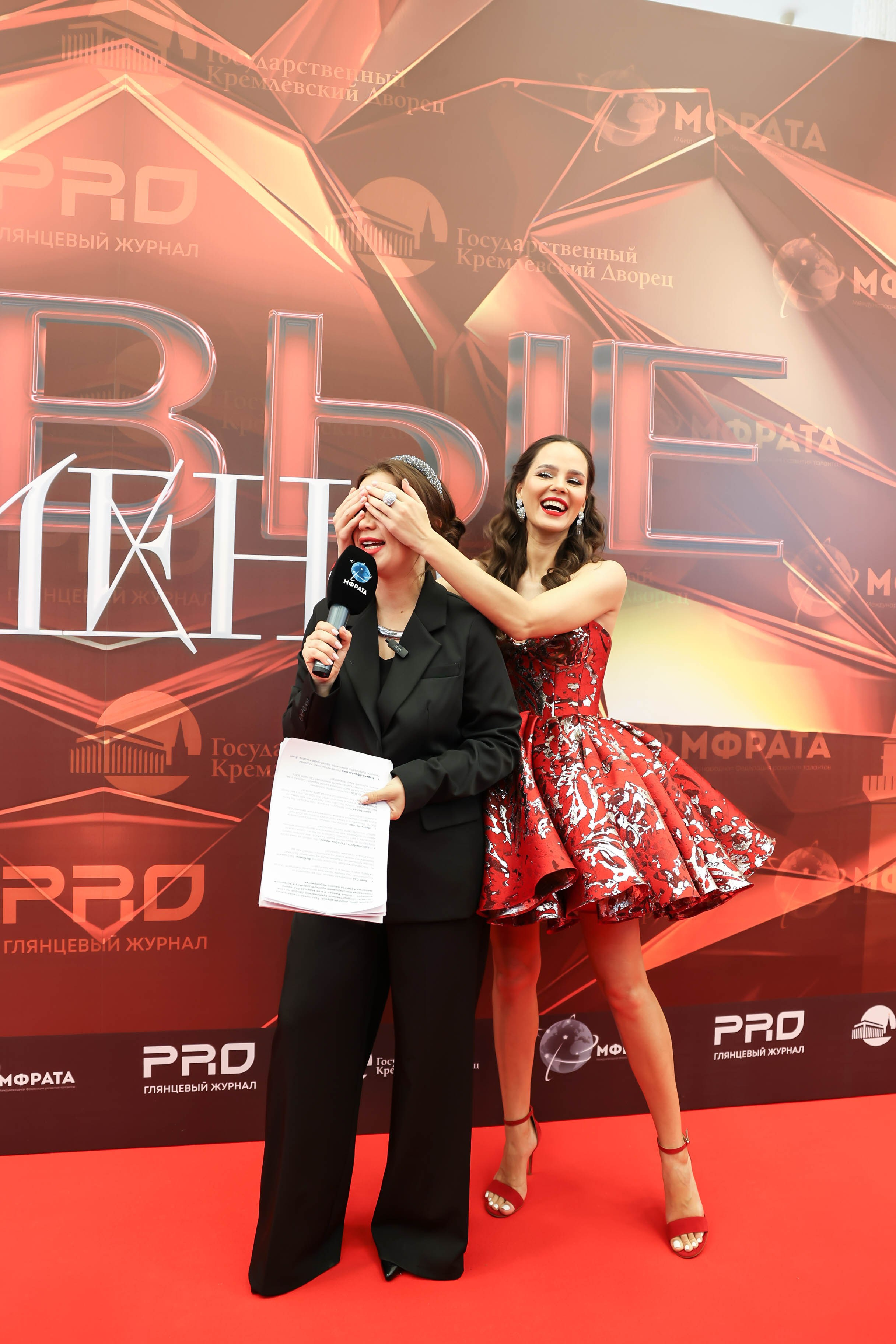 КРЕМЛЕВСКИЙ ДВОРЕЦ. НАГРОЖДЕНИЕ НОВЫЕ ИМЕНА. Свадебный, репортажный, фотограф Москва и Московская область