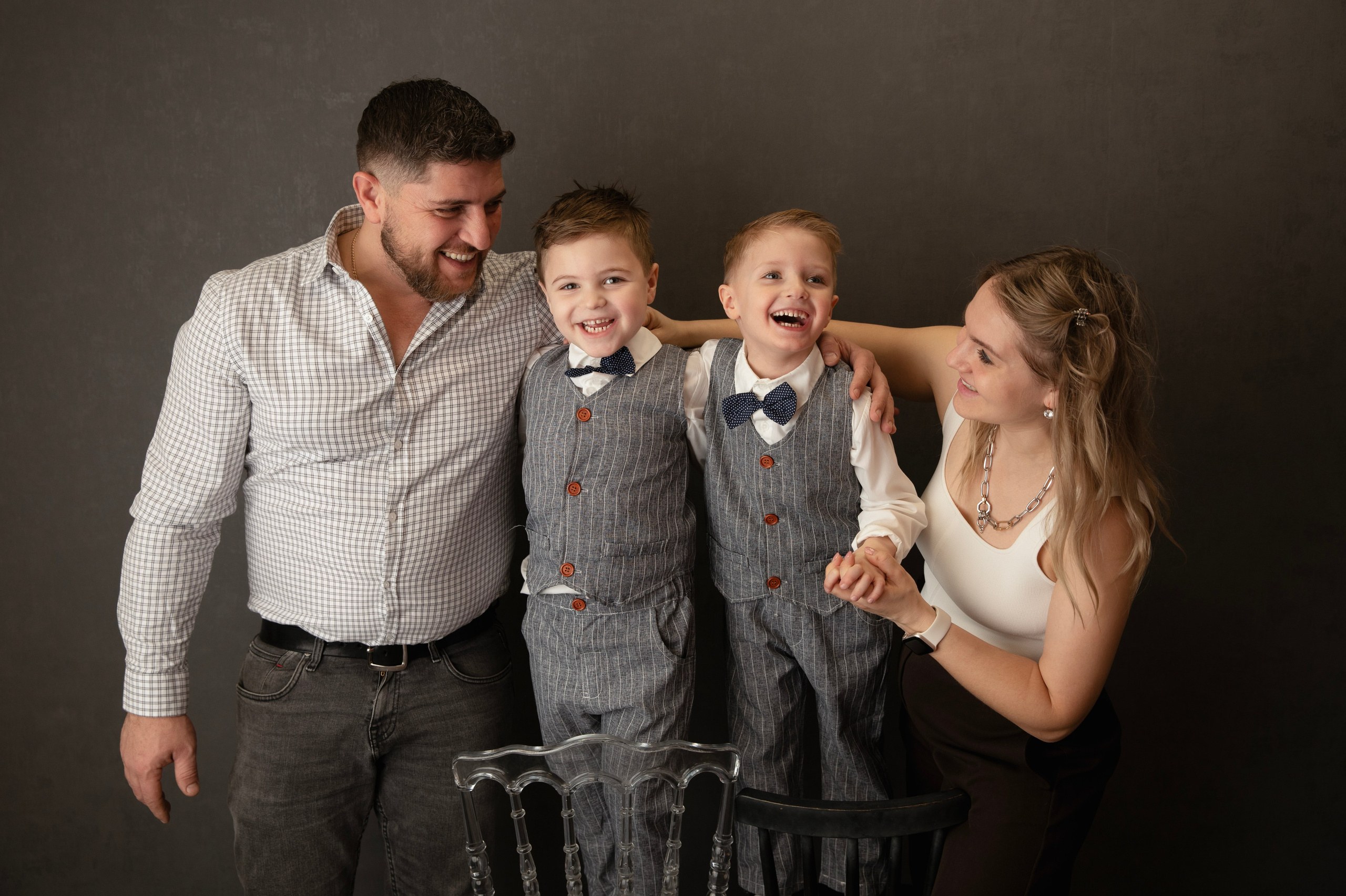 Съемка двойни в студии. Фотограф новорожденных, детский фотограф  Москва.Семейная съемка Москва. Семенова Анна