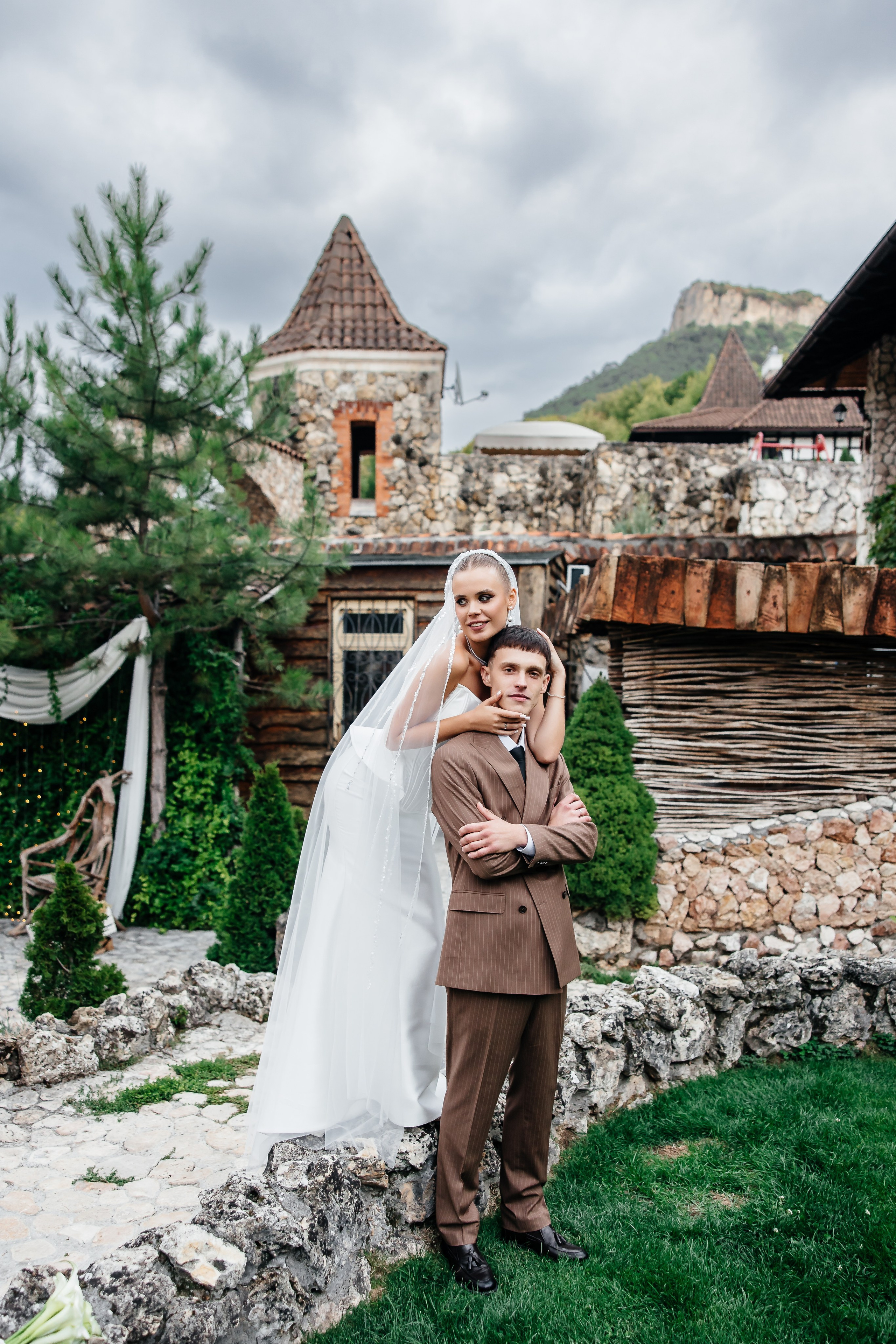 Анонс свадьбы для Павла и Евгении. Усадьба Феодоро. Свадебный фотограф в Крыму и Севастополе Ольга Баскакова