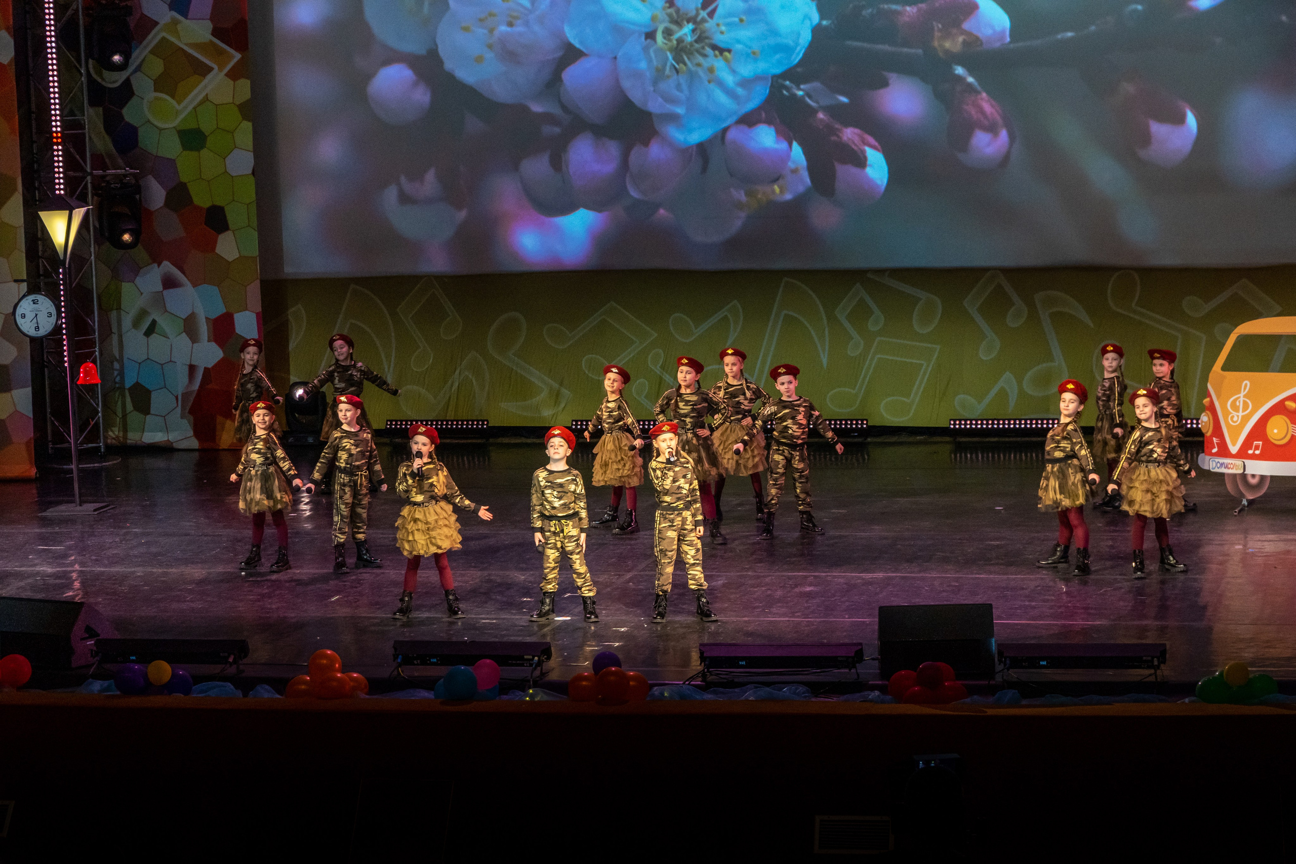 Съёмка концерта для Домисольки, большой концертный зал Космос. «Студия DRONAVT`s» — видеосъёмка и фотография г. Москва