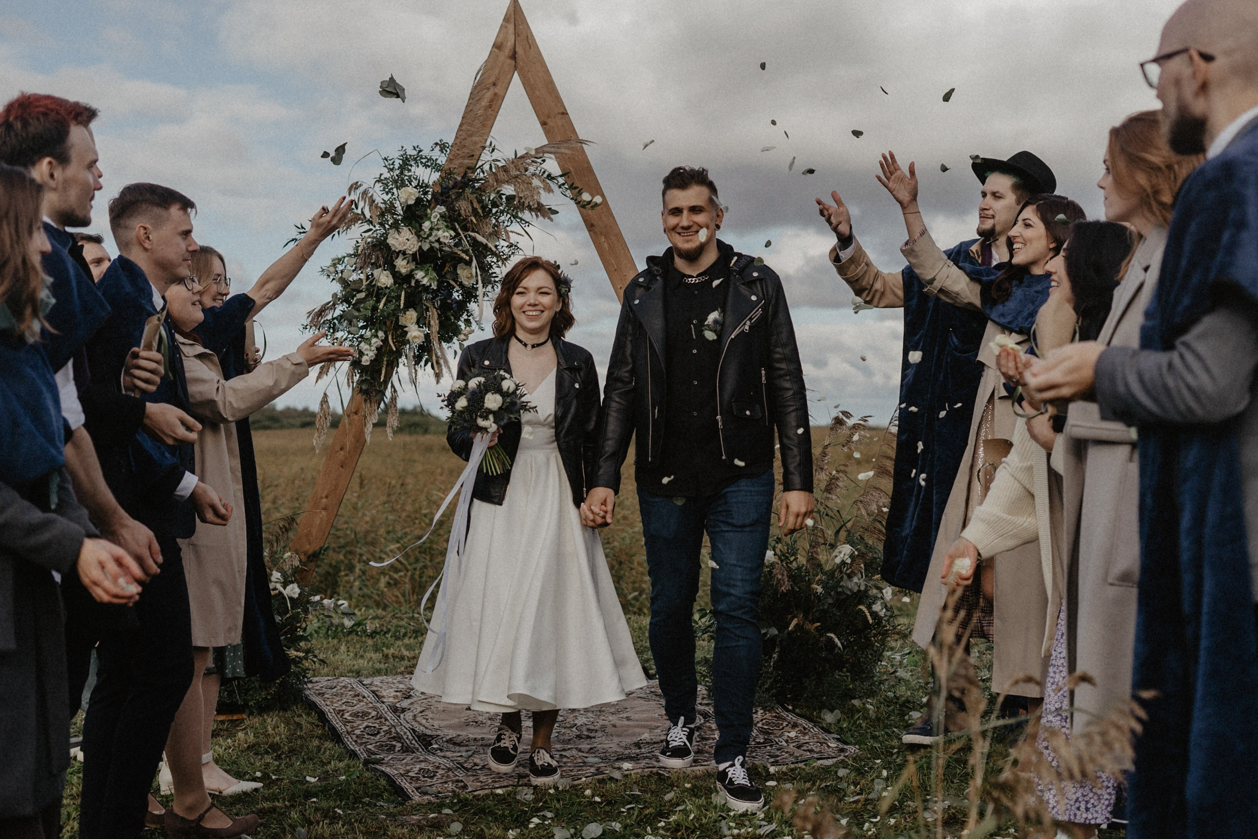 Юлия & Вадим | Между небом и Ладогой. Контент фотограф в Санкт-Петербурге | Дина Альбур