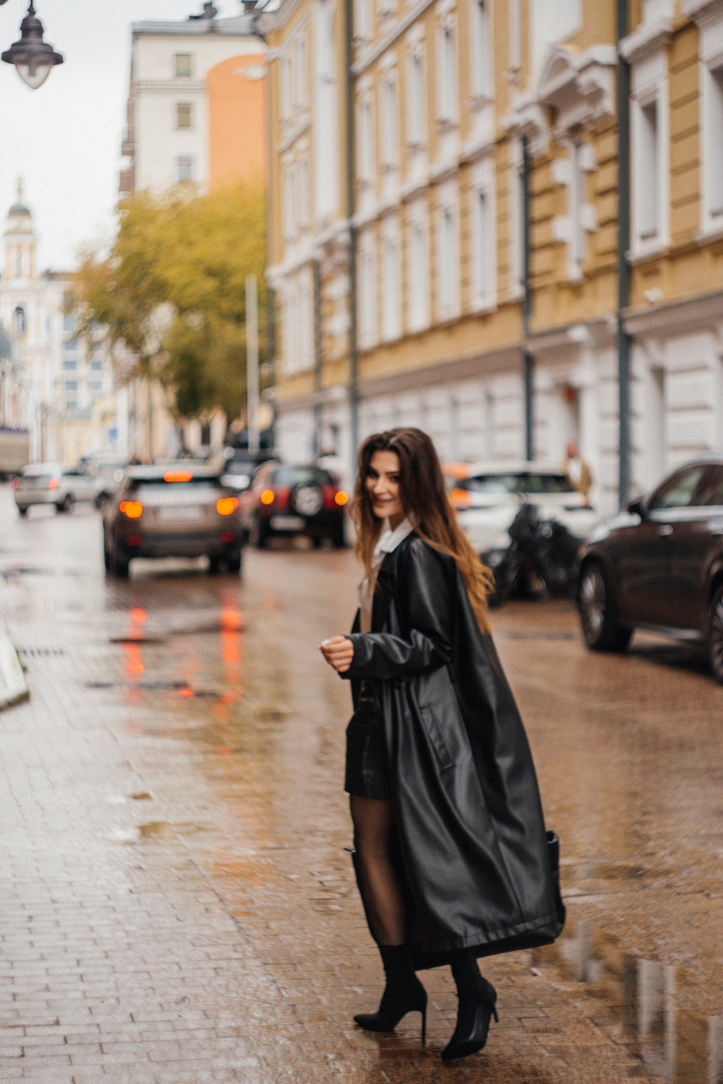 В ритме дождя. Фотограф в Москве Вероника Швец: портрет репортаж контент