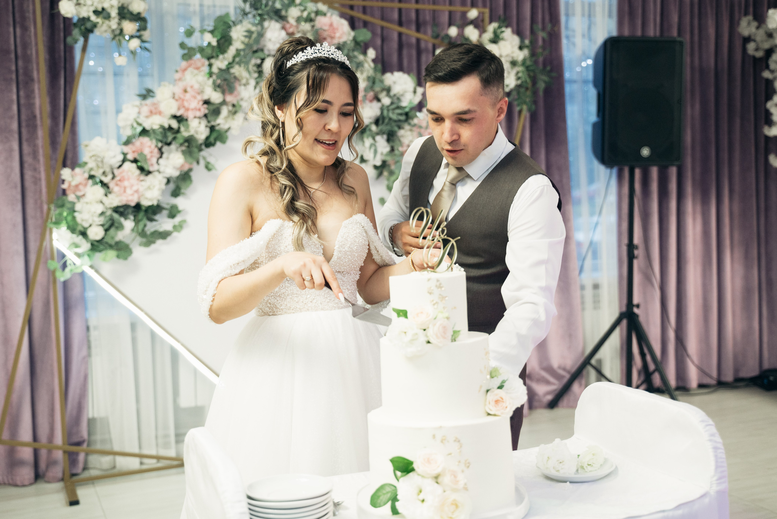 Ильнур и Динара. Свадебный день. Отбор. Кафе Ля делис. Семейный и свадебный фотограф Молодзяновская Елена