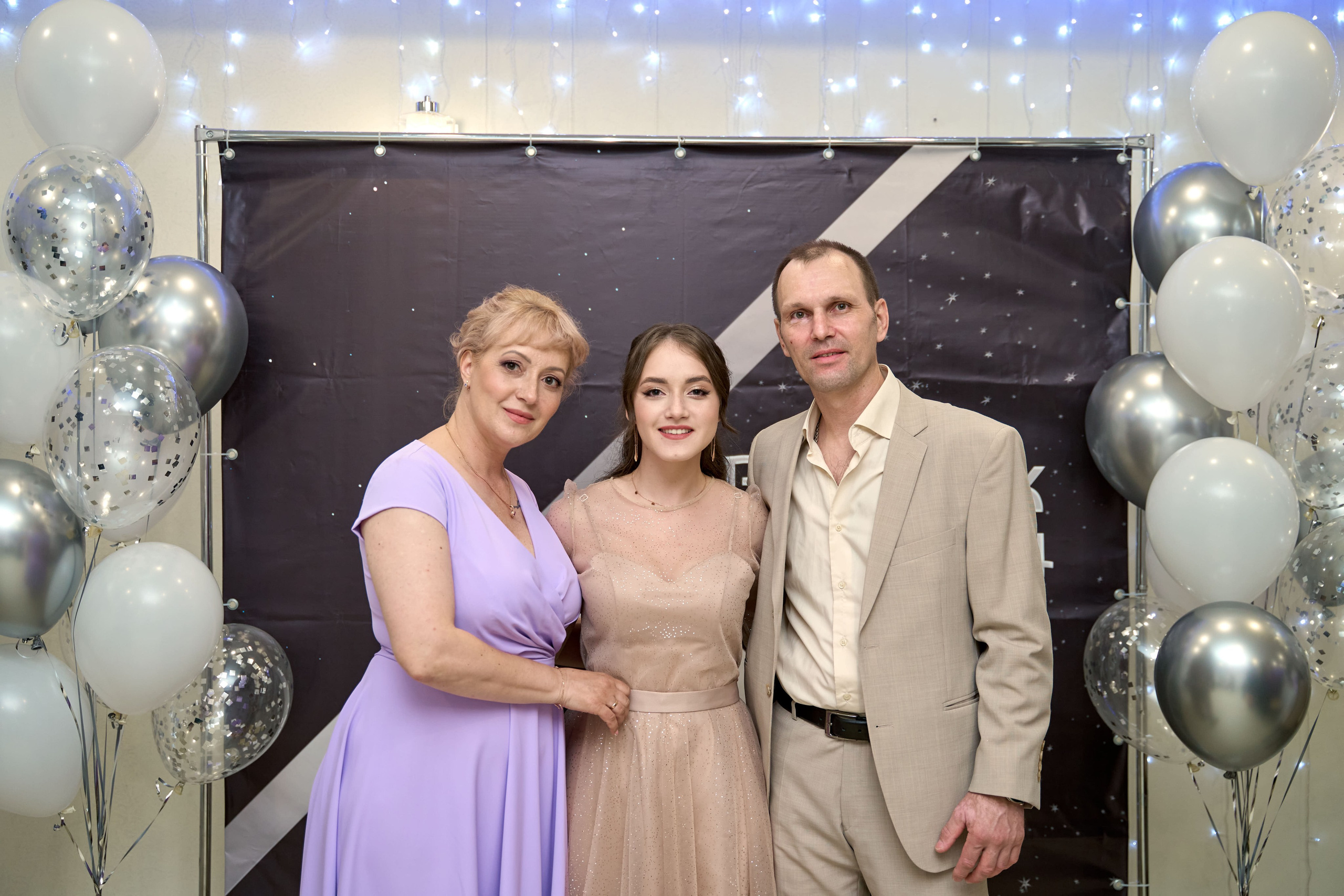 Выпускной. Выпускные фотокниги во Владивостоке Джуган Елена