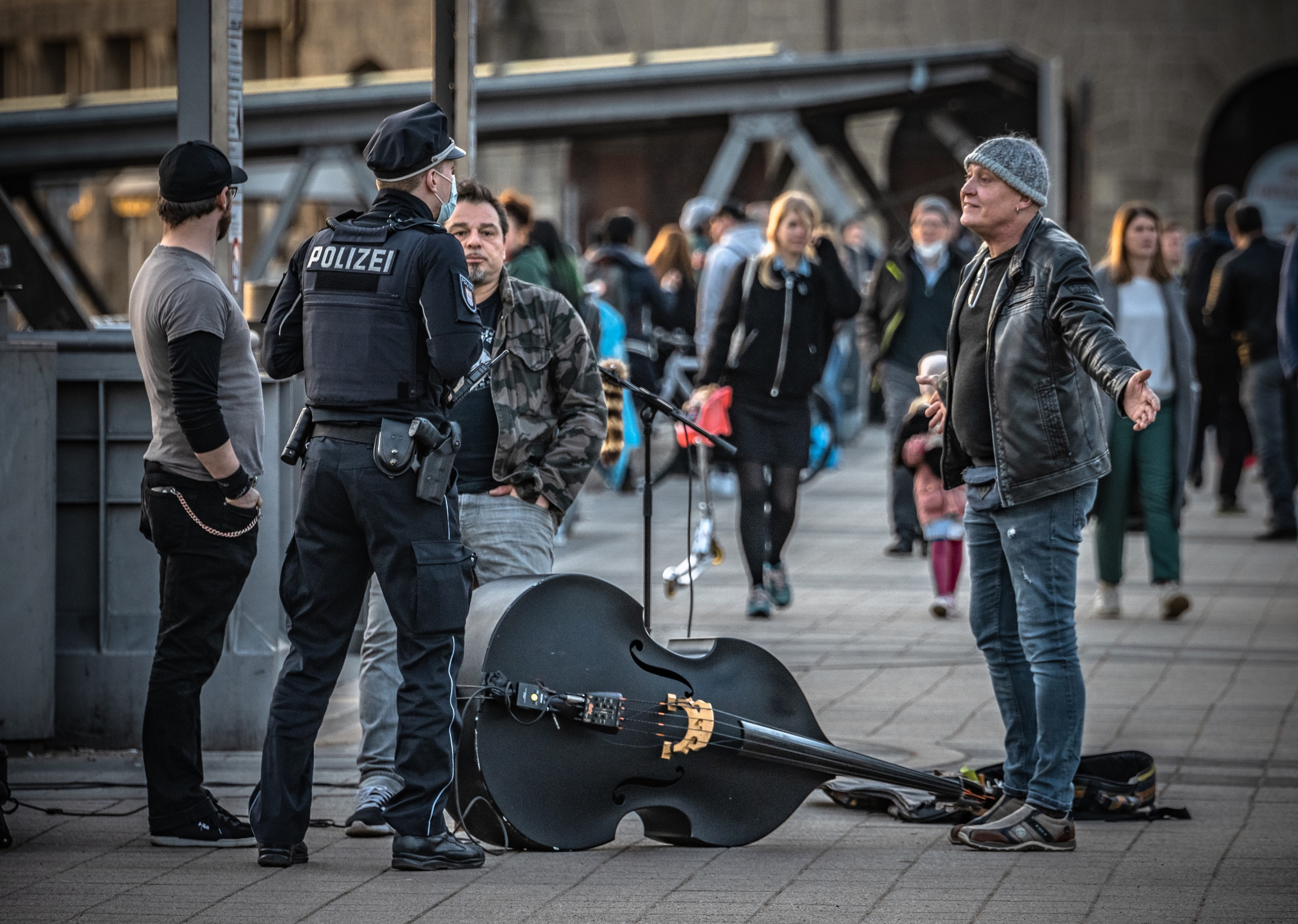 STREET. NE Cinema — backstage and reportage photography in cinema, music, Automotive and sport