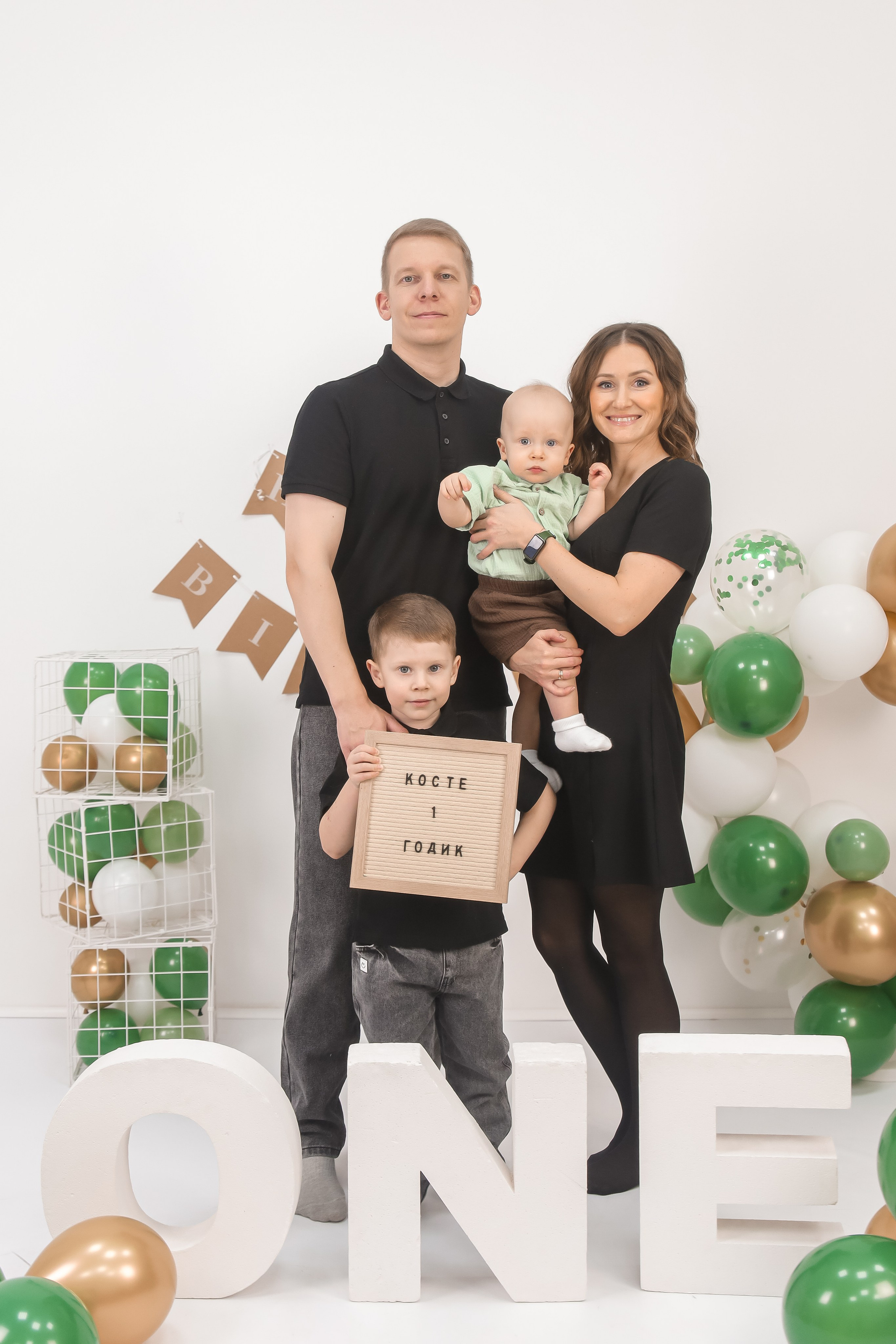 1й Годик Кости. Детский и Семейный фотограф в Санкт-Петербурге. Детская Фотостудия «FAMILY STORY»