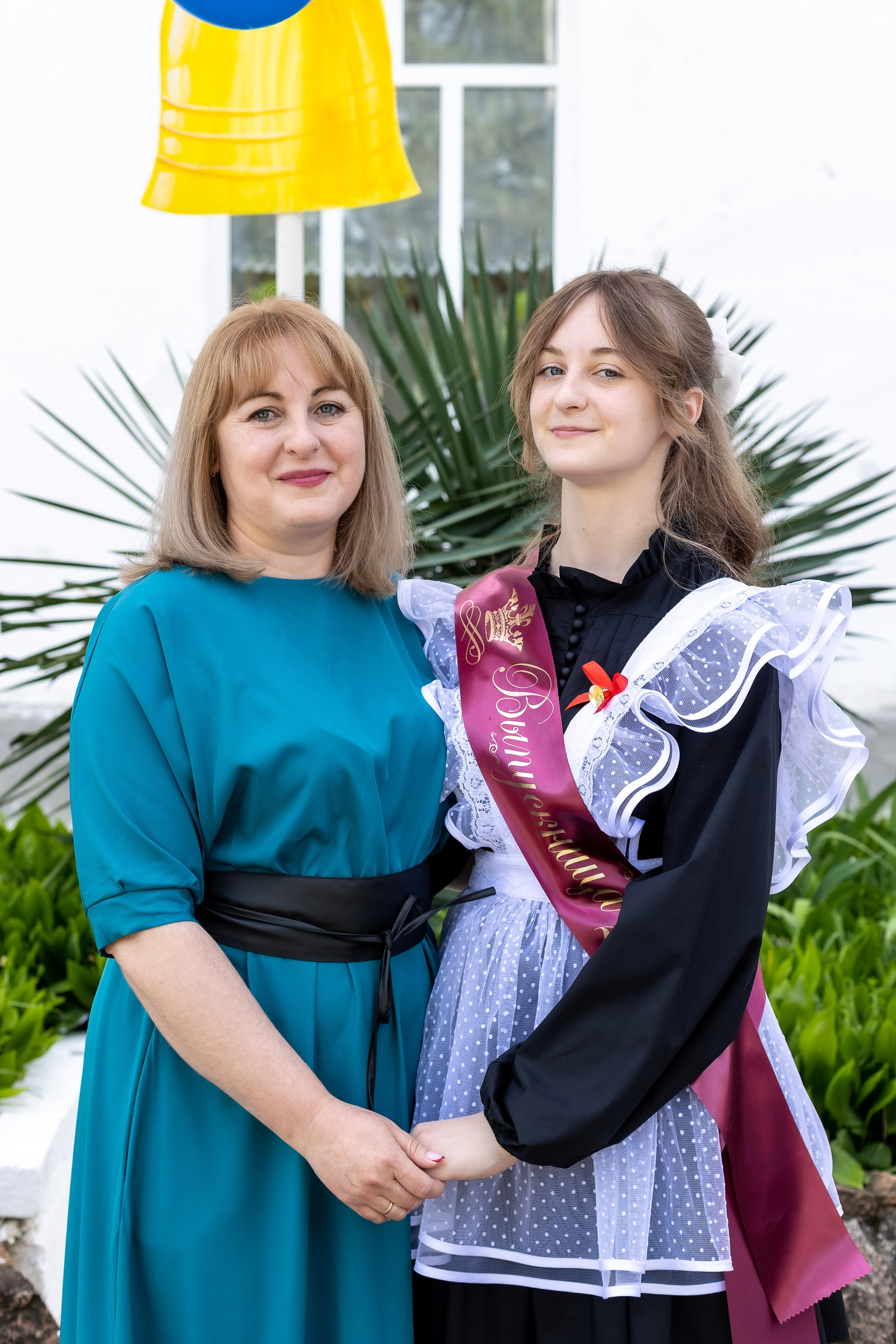 Последний звонок. Выпускные альбомы Майкоп, Краснодар Елена Золотарева