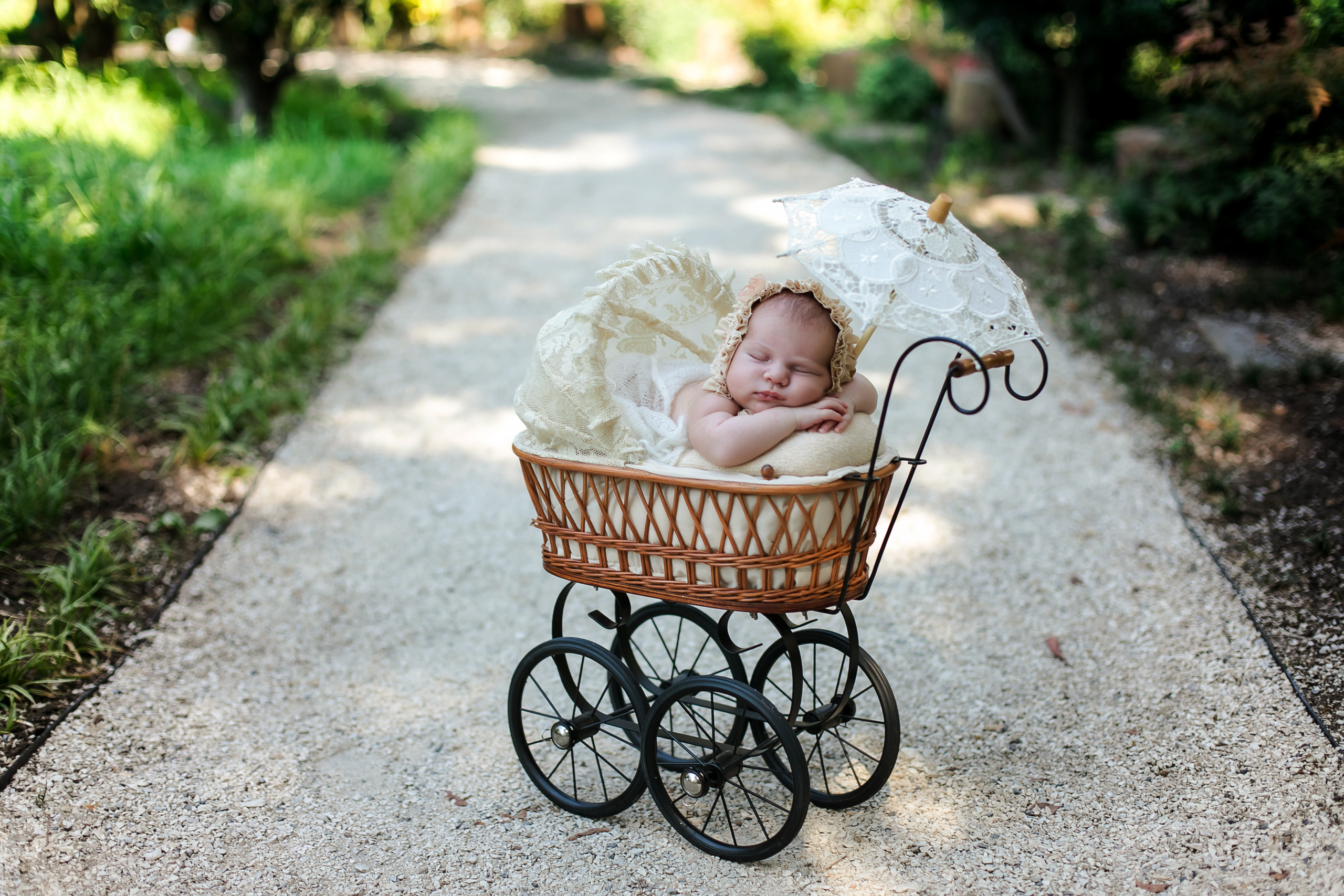 Newborn девочки. Главная