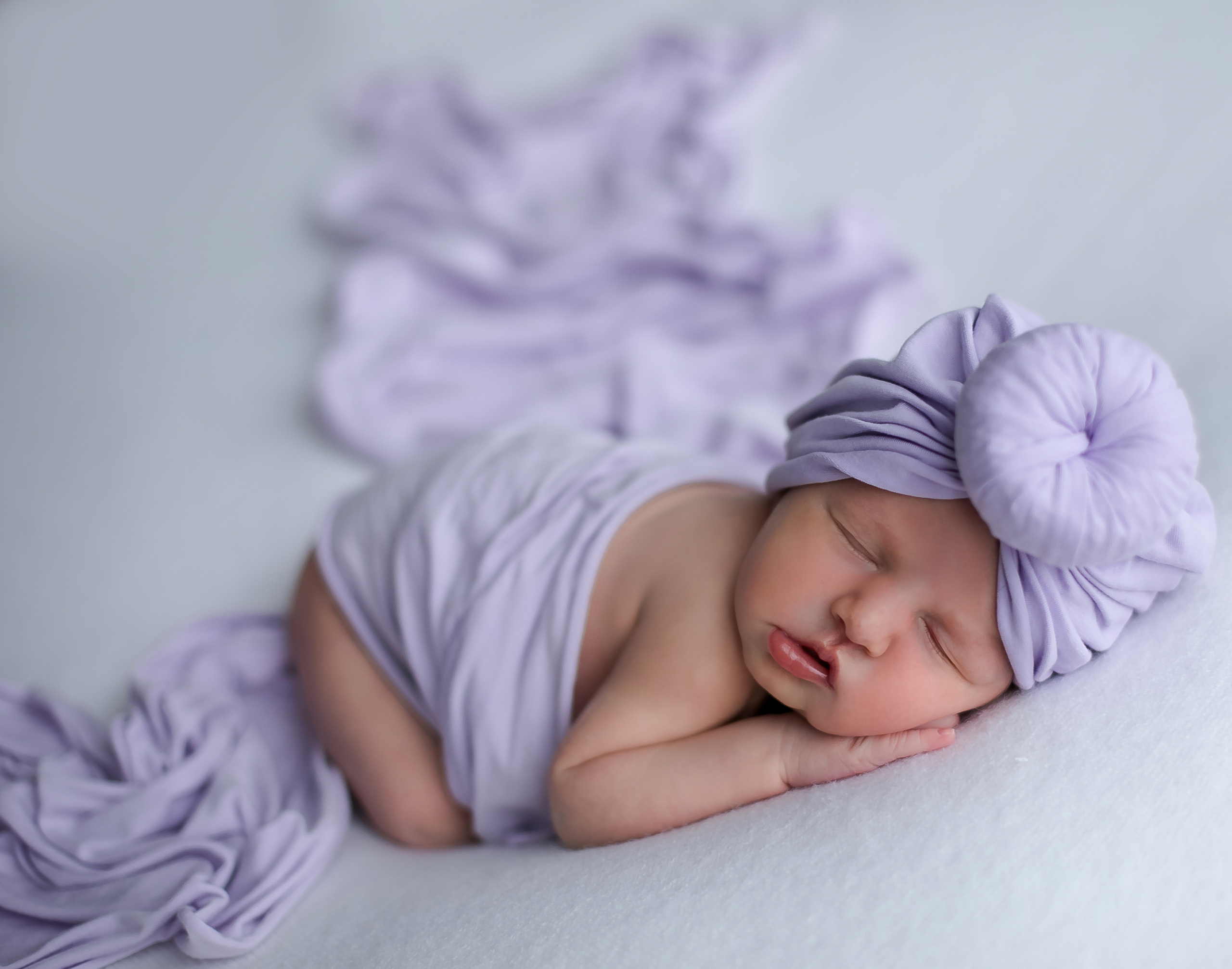 Newborn девочки. Главная