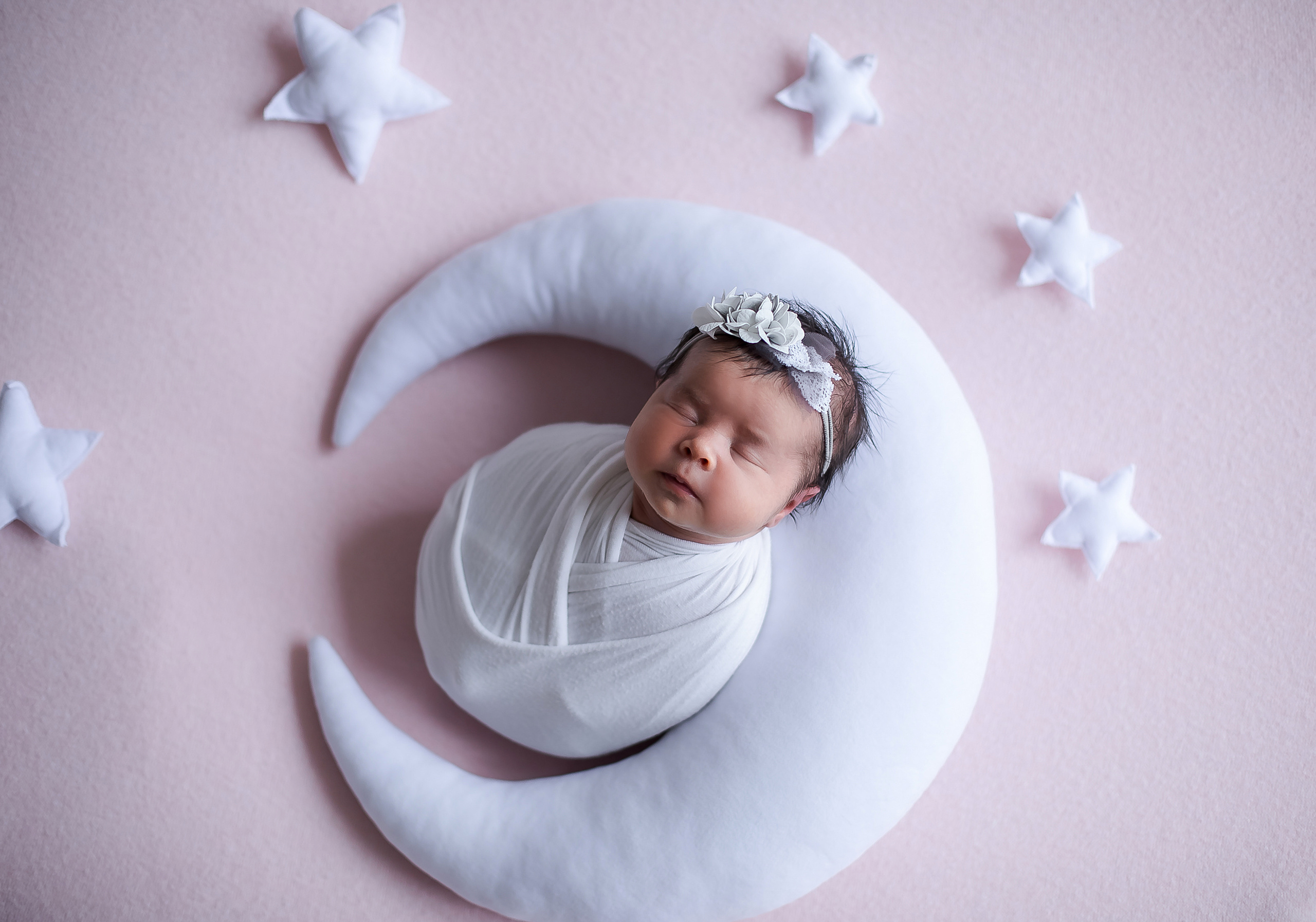 Newborn девочки. Главная