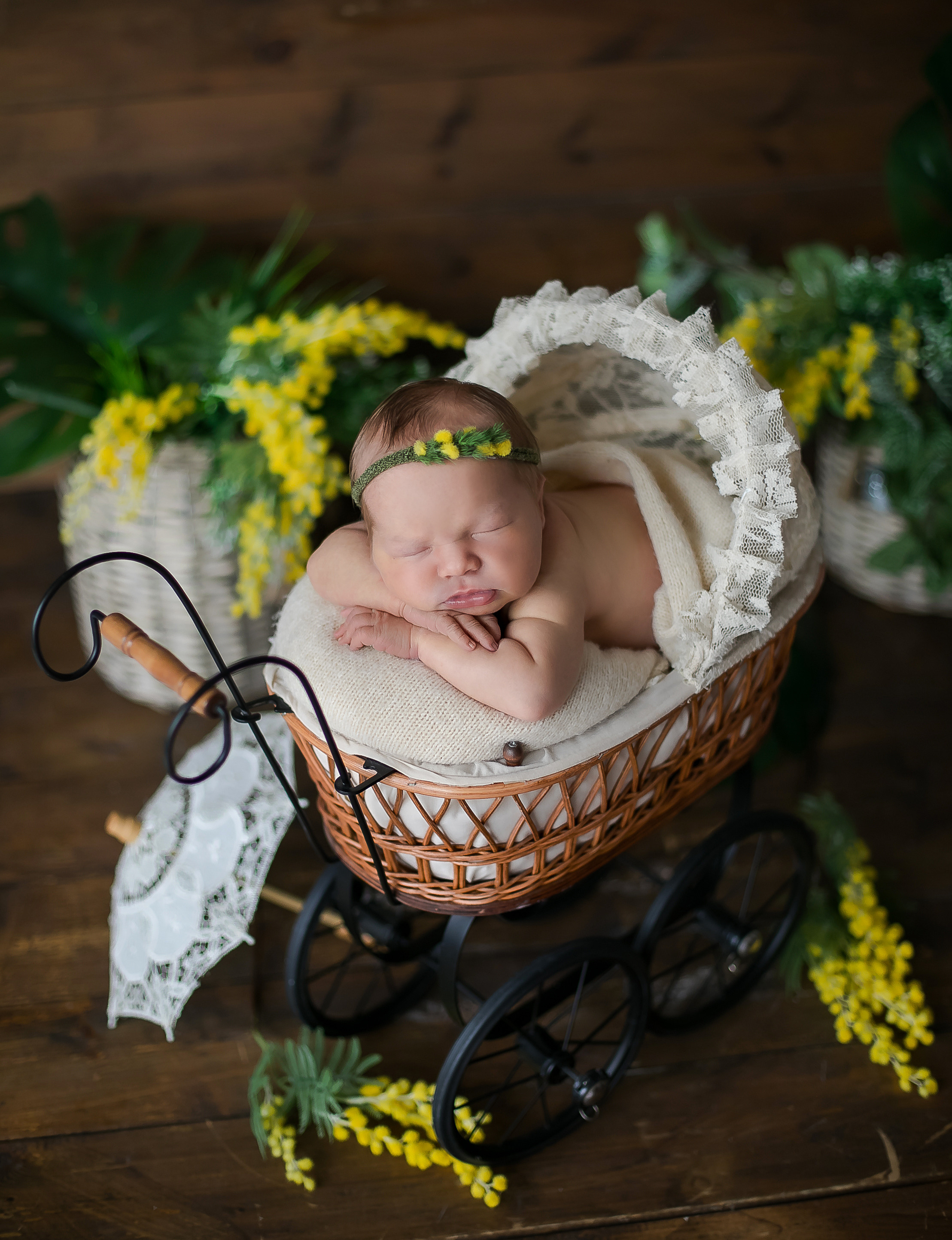 Newborn девочки. Главная