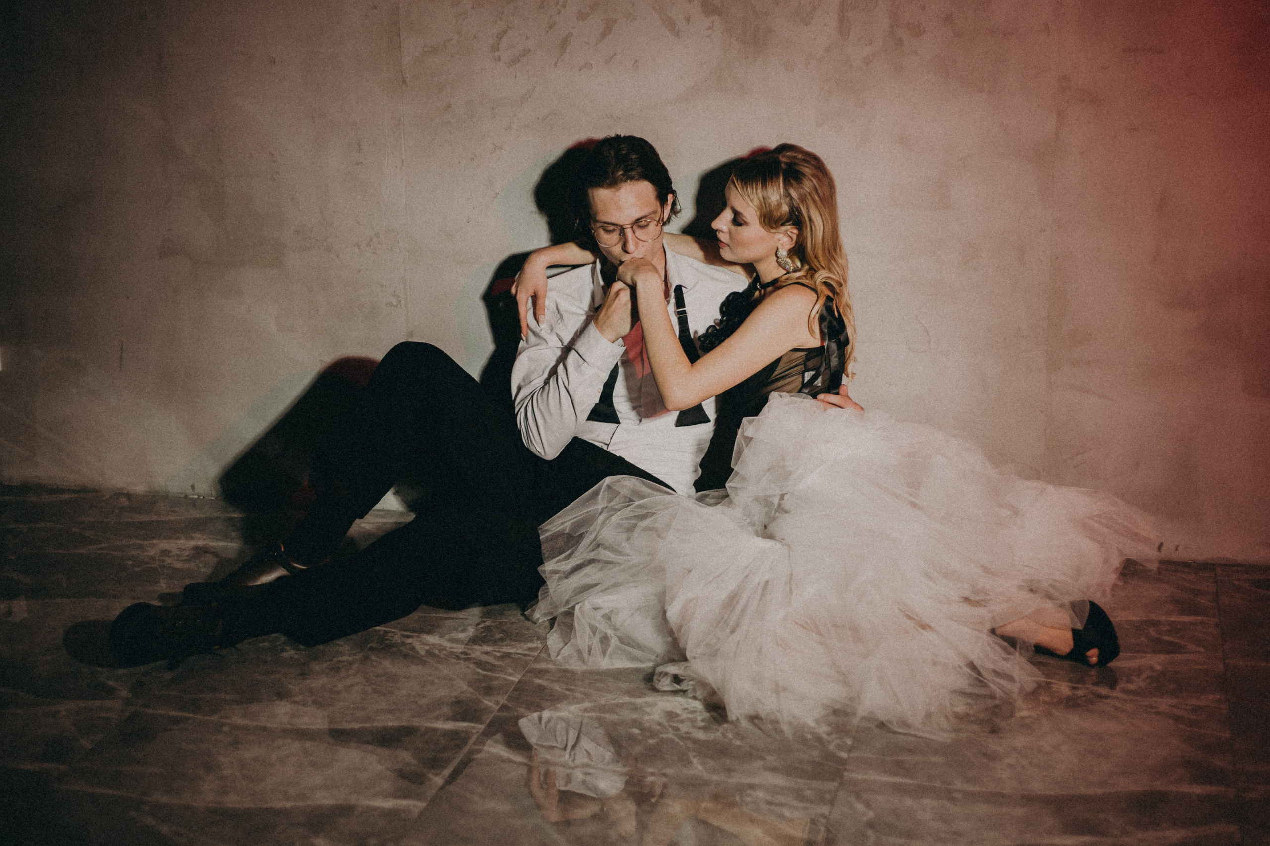 Wedding love-story в студии. Портретный и семейный фотограф в Саратове Елена Шустова