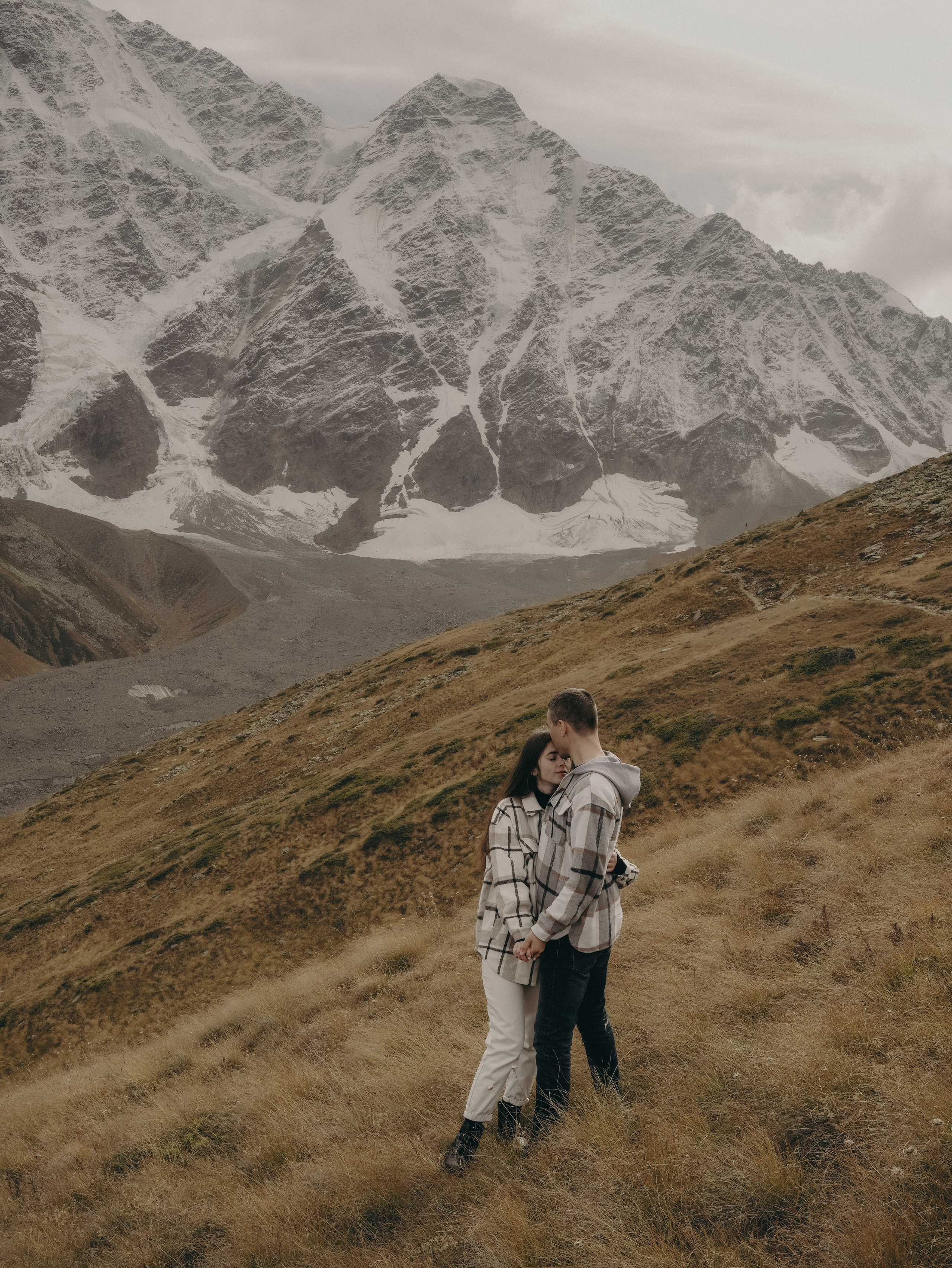 Съемка Love story (лавстори) Ирины и Максима. Свадебный фотограф Ирина Беляева Пятигорск|Кисловодск|Эльбрус|Домбай