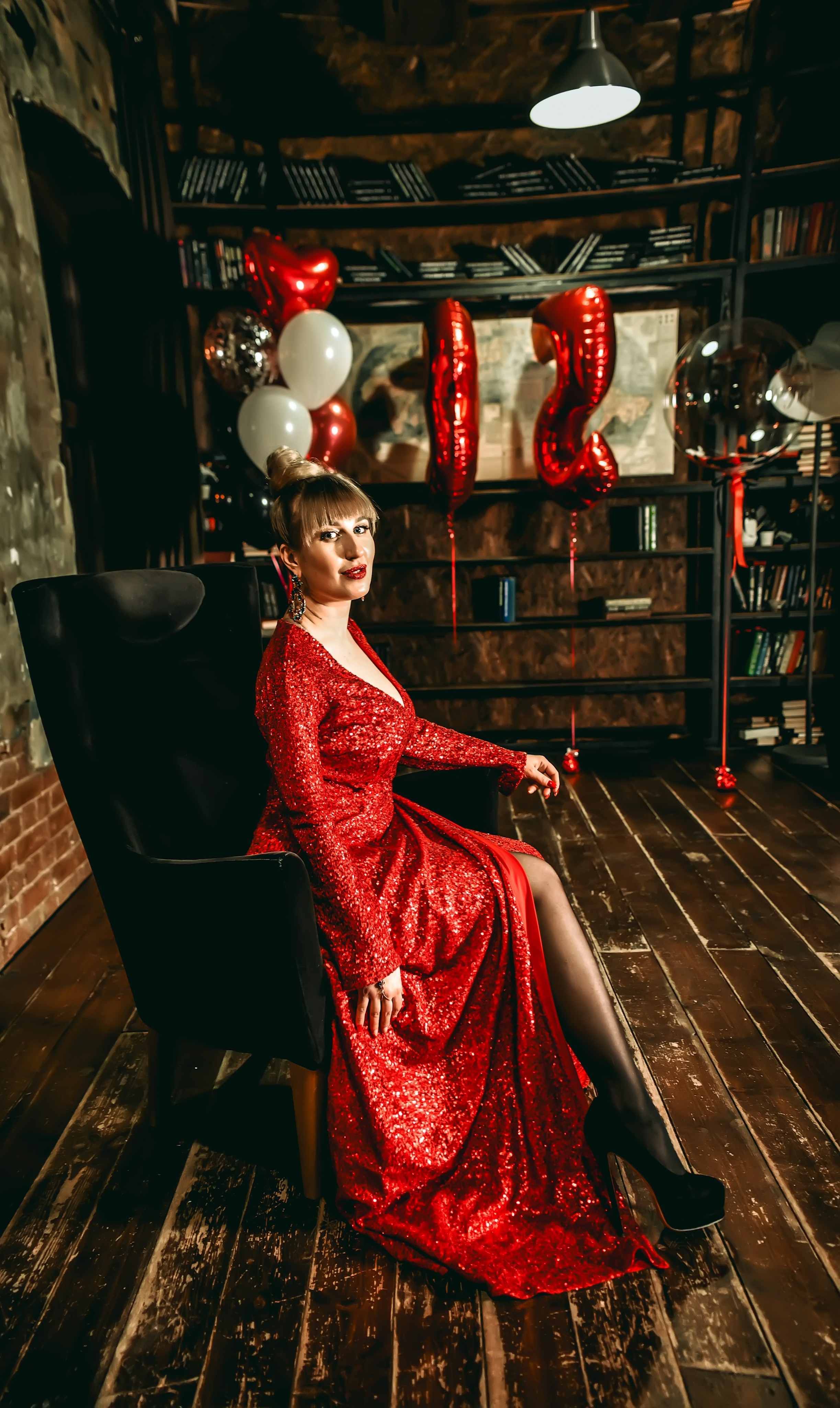 Тематическая вечеринка на юбилей 35 лет. Свадебный, семейный, детский, контент фотограф в Омске Максим Ильин