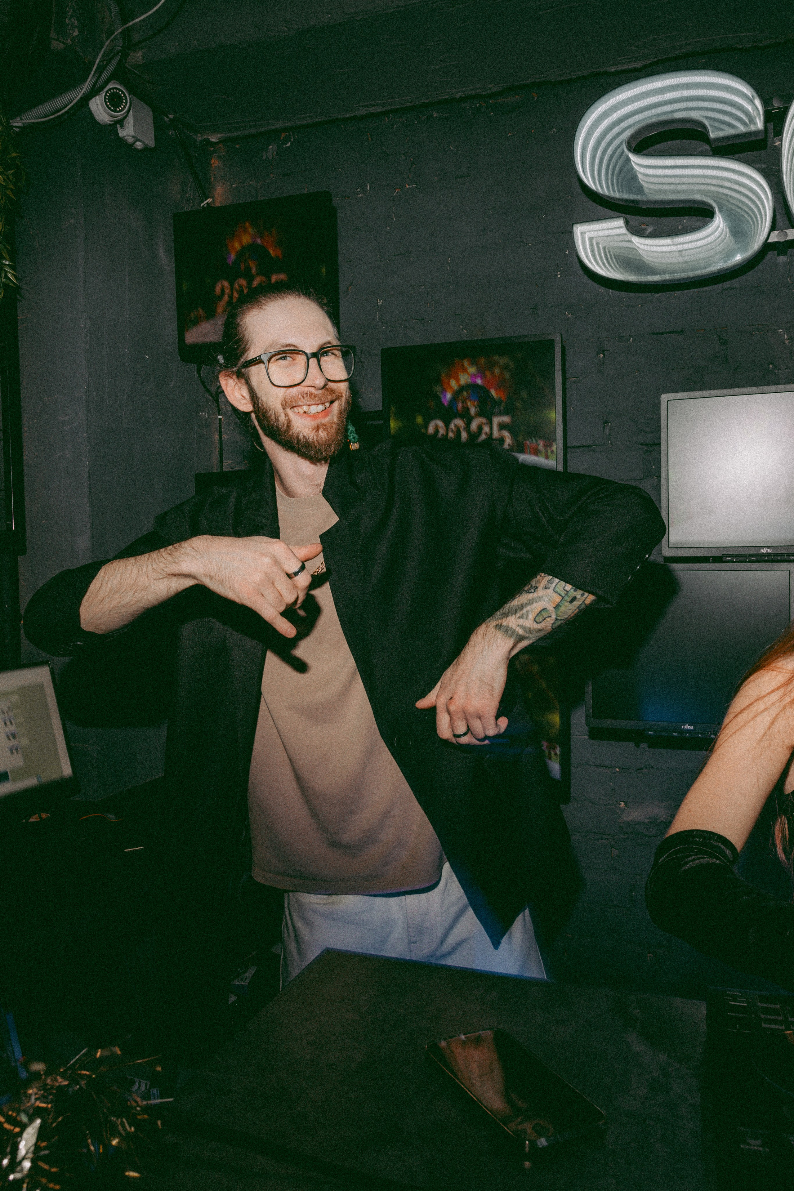 SEVEN bar — New Year