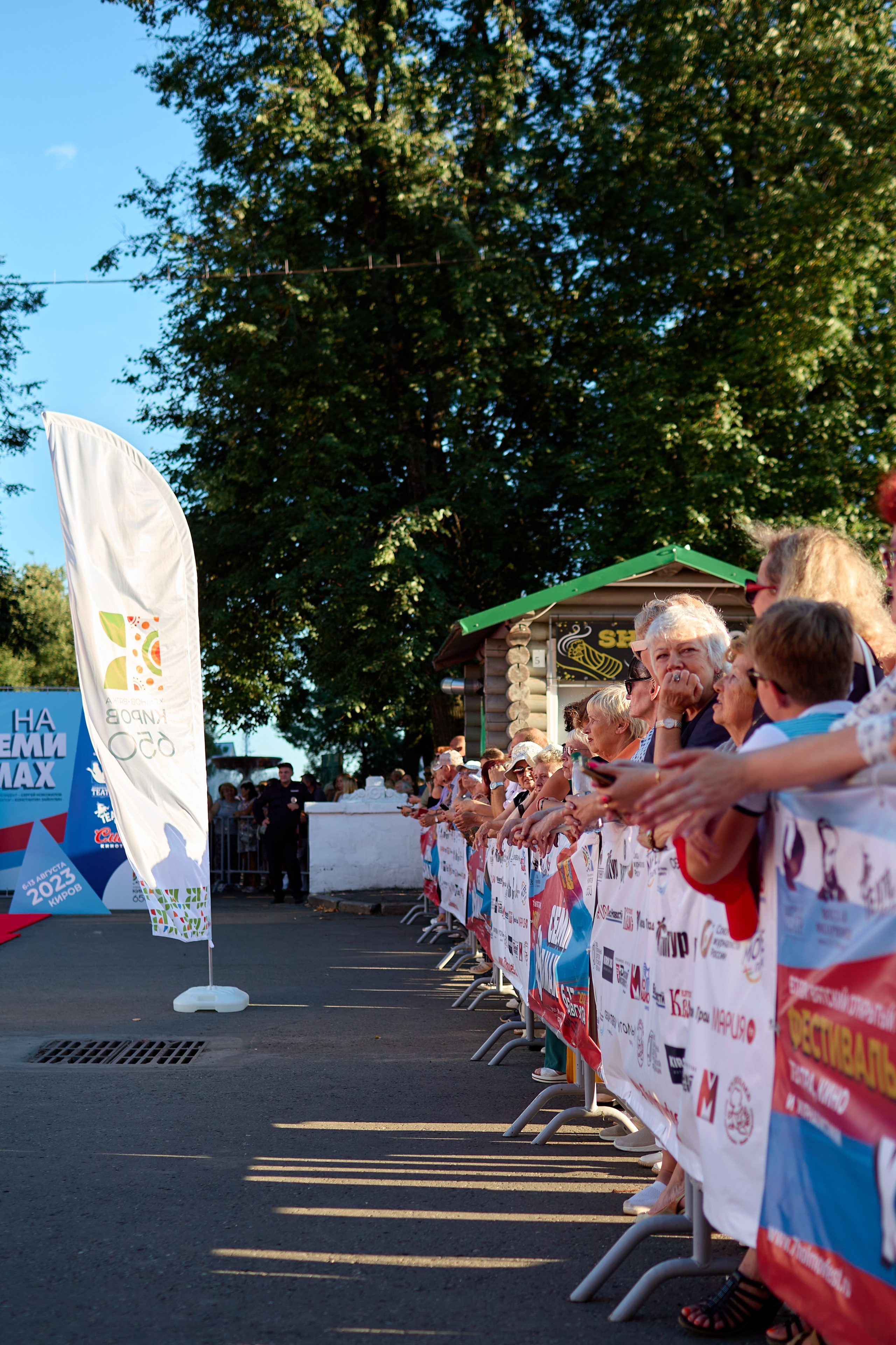 Открытие фестиваля «На семи холмах» 2023. Фотограф Илья Прохоров в Кирове