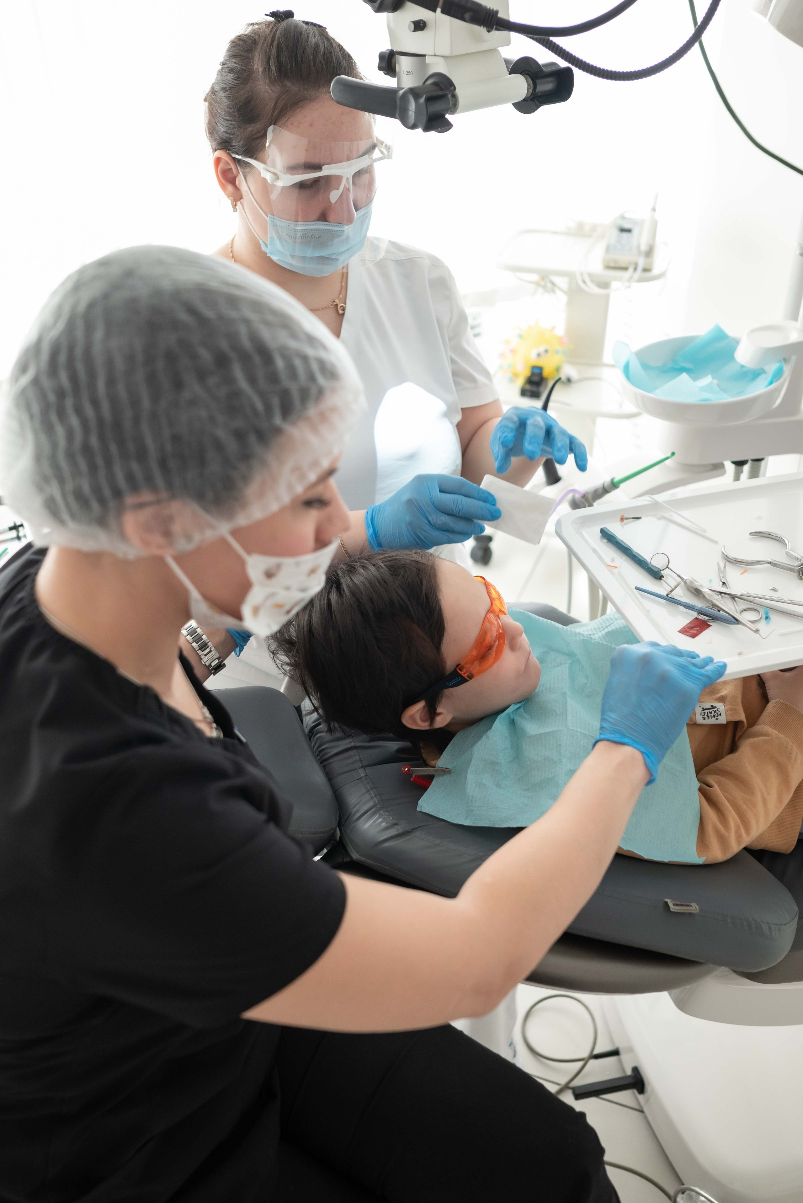 У дантиста на приеме. Семейный, Детский, Контент фотограф в Самаре Renatto (Ренат Алимбиков)