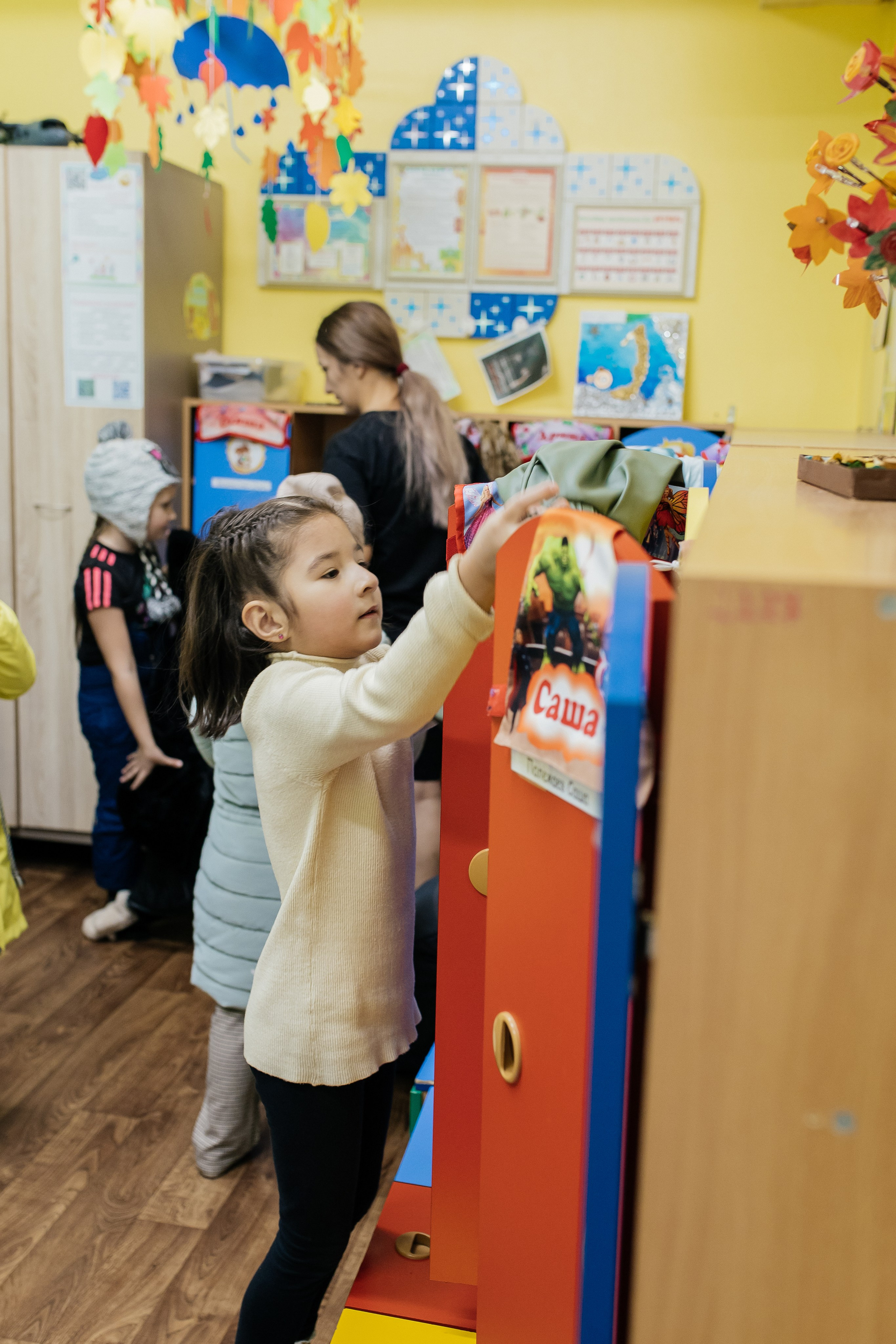 Репортаж из жизни группы для альбомов. Литовкина Анастасия фотограф, выпускные альбомы г. Мирный