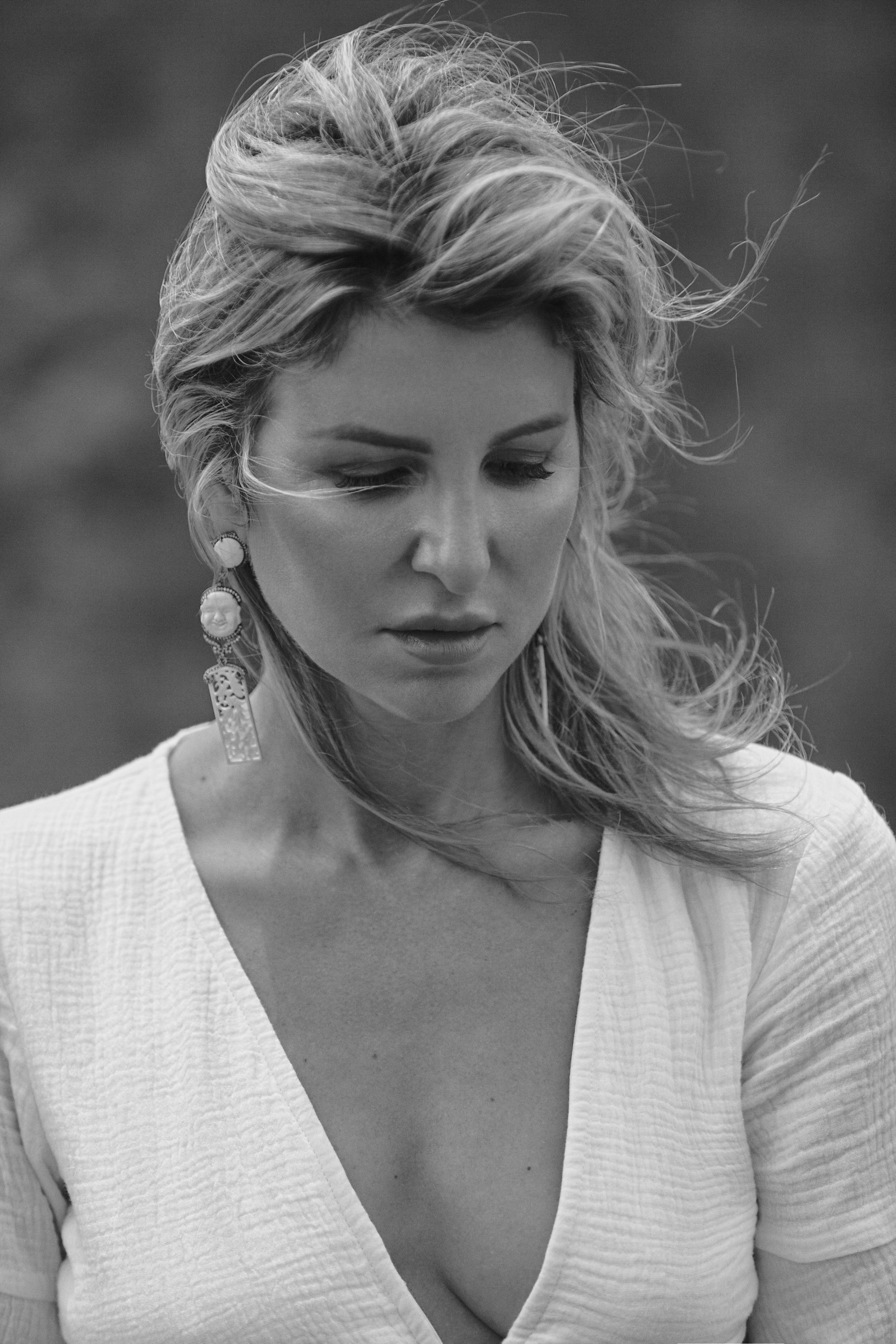 Фотосессия у водопада в Кабардино-Балкарии. Фотограф Продюсер в горах КБР / Москва  Нальчик Горы