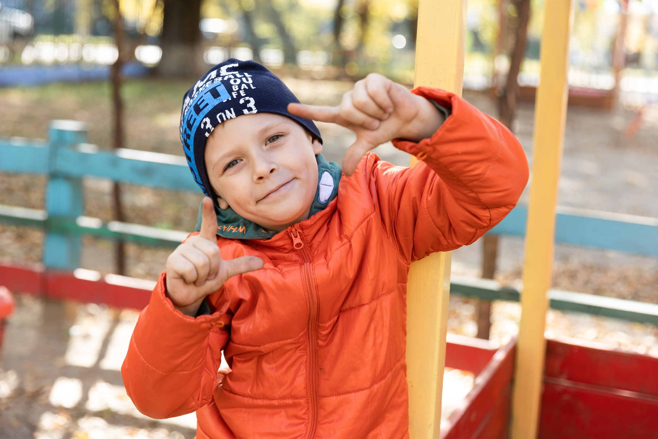 Здесь ^ Осенняя фотосессия. Семейный, детский, школьный фотограф в Благовещенске Яна Белоусова