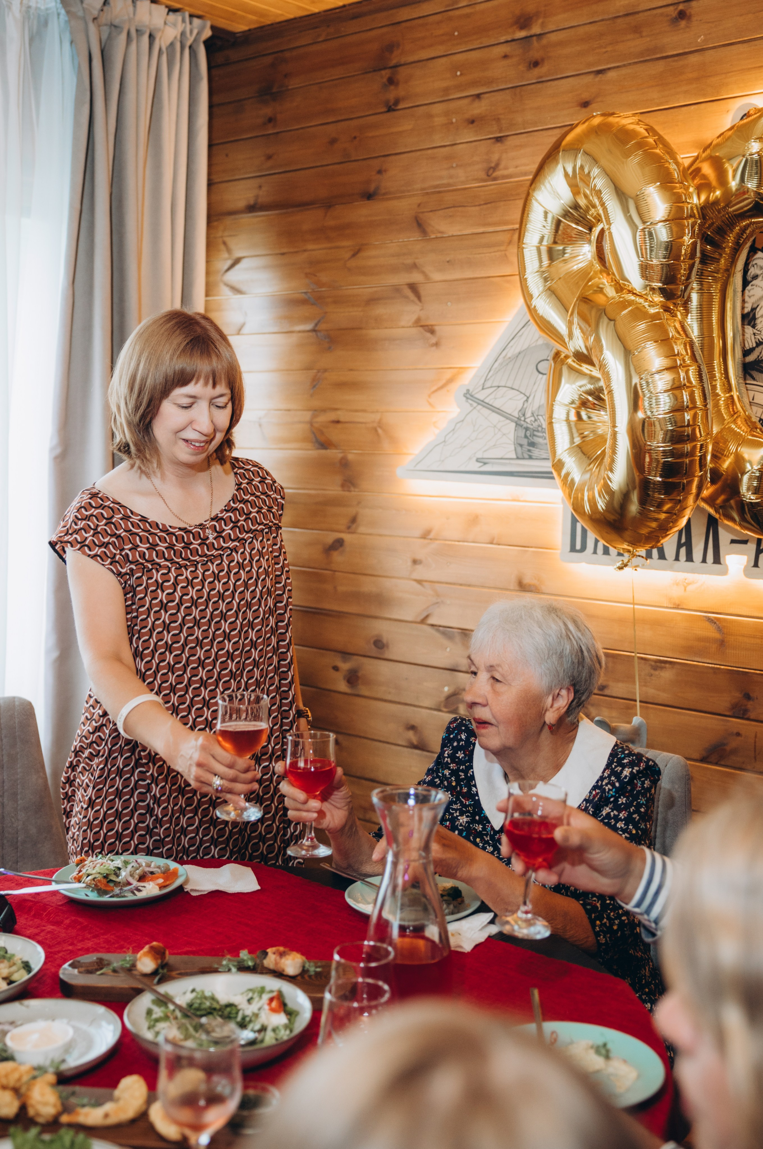 На берегу. Свадебный, семейный фотограф в Иркутске Светлана Макаричева