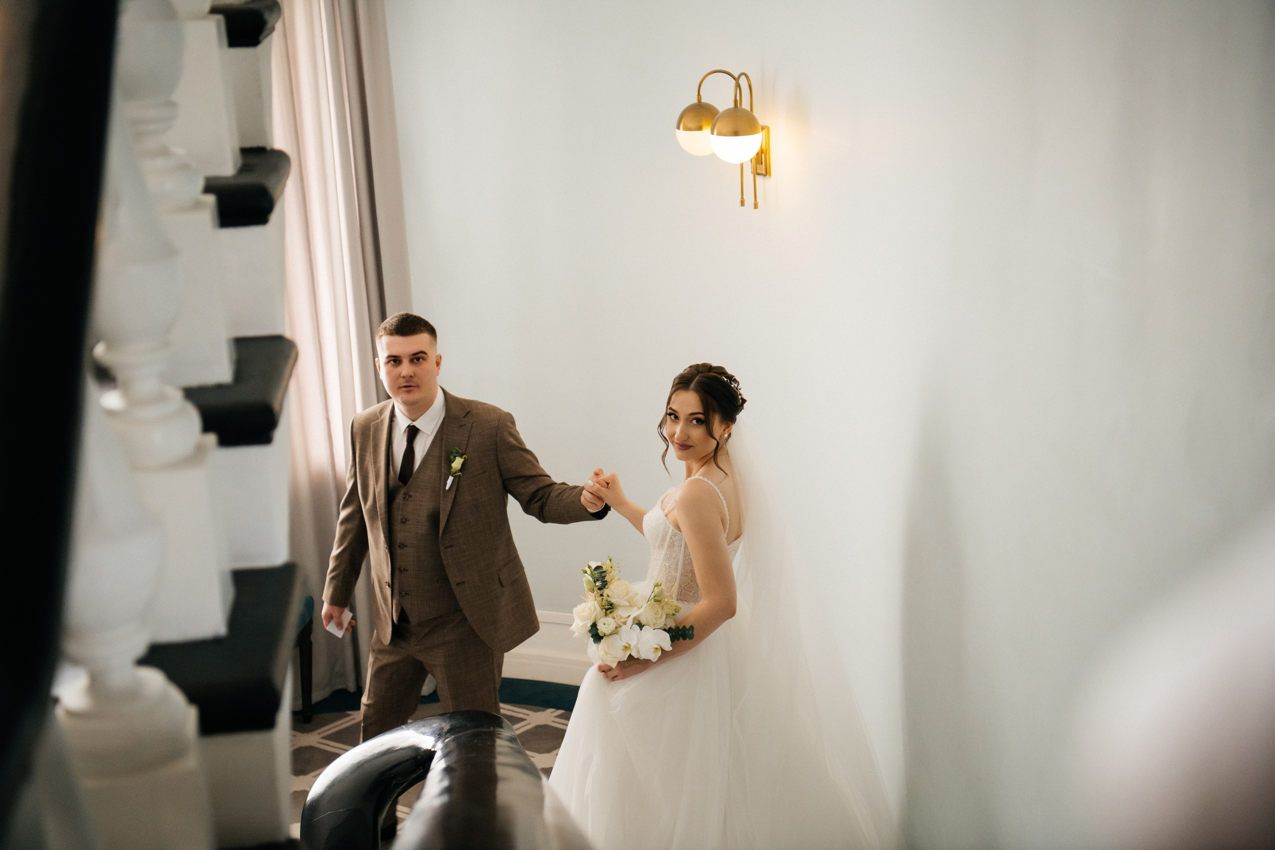 alt="Свадебная фотосессия в Барнауле. Свадебный фотограф Анна Глухова"