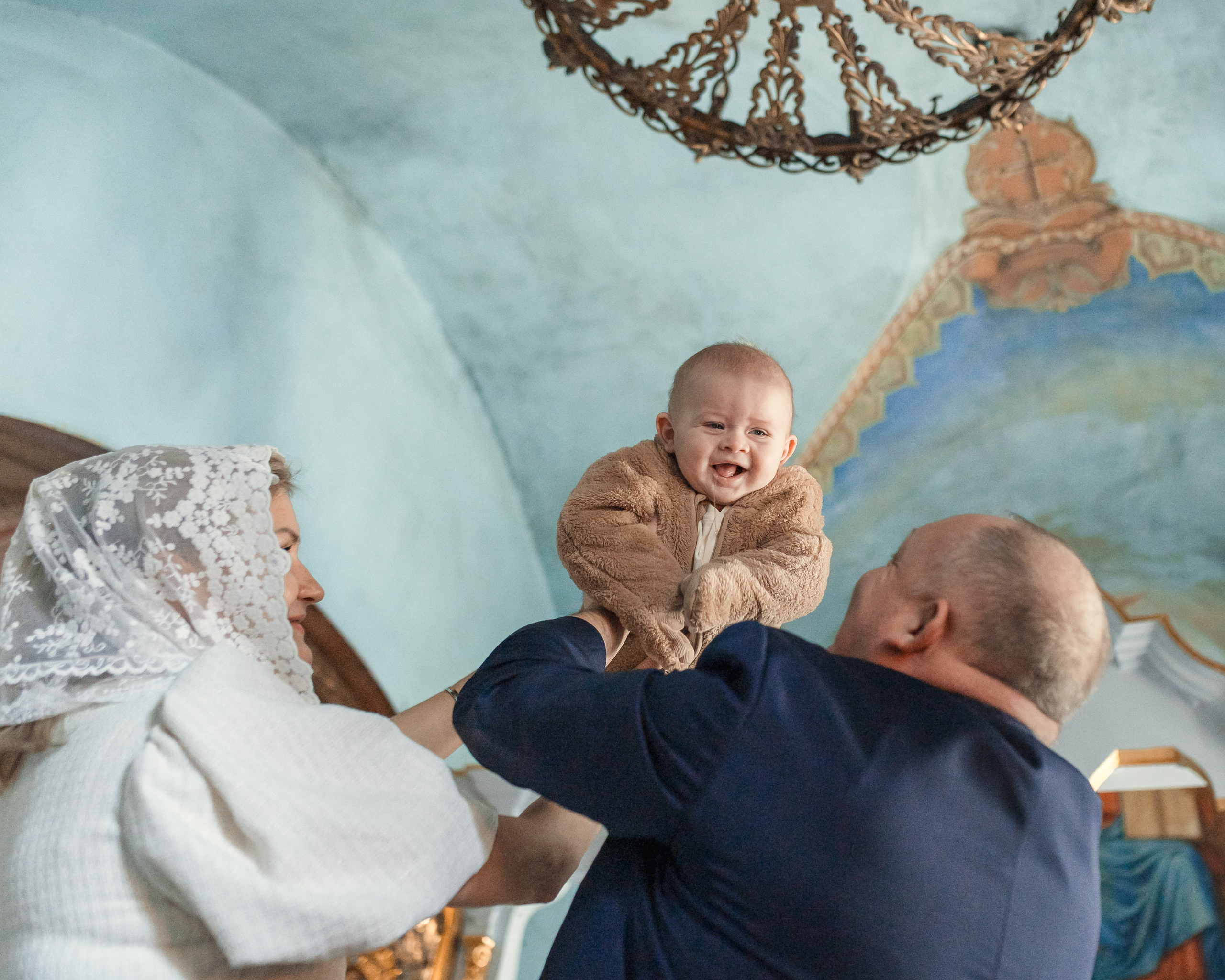 Фотограф на Крещение в Храме Ризоположения Пресвятой Богородицы в Леоново. Профессиональный фотограф в Москве и Мо Мария Шантарёва