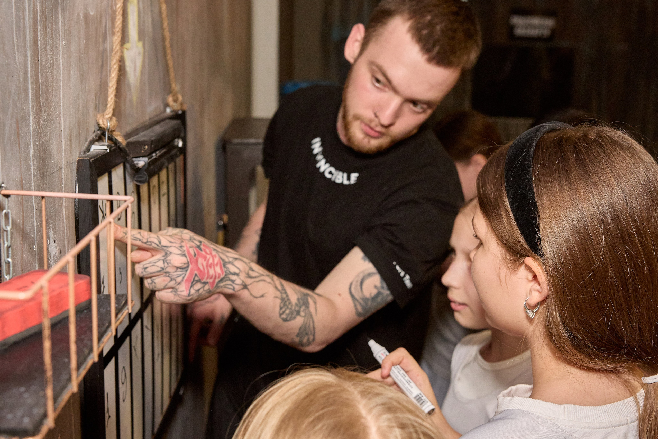 Фотосъёмка квестов и квест-шоу. Предметный и репортажный фотограф Алексей Кротов