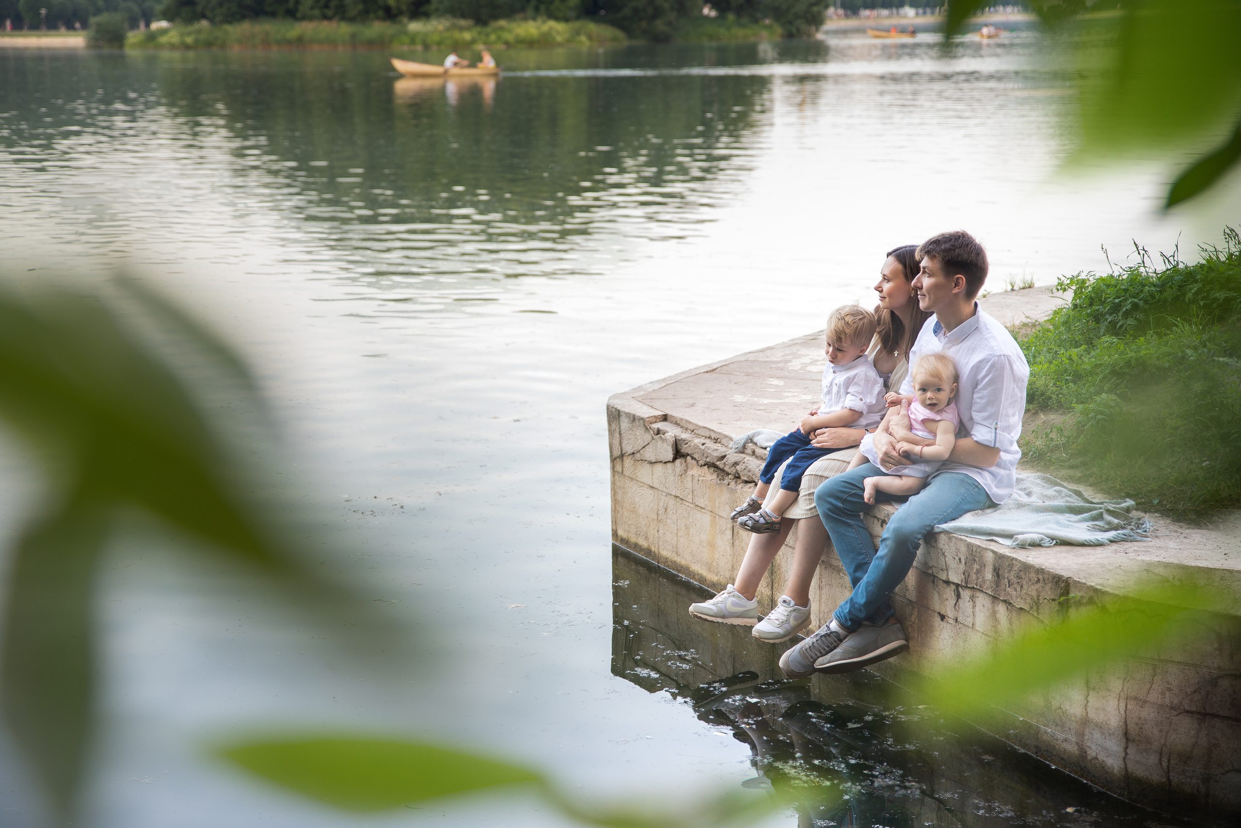 Павел, Маргарита, Егорка и маленькая Ульяна. Семейный фотограф в Москве Алёна Шестунова