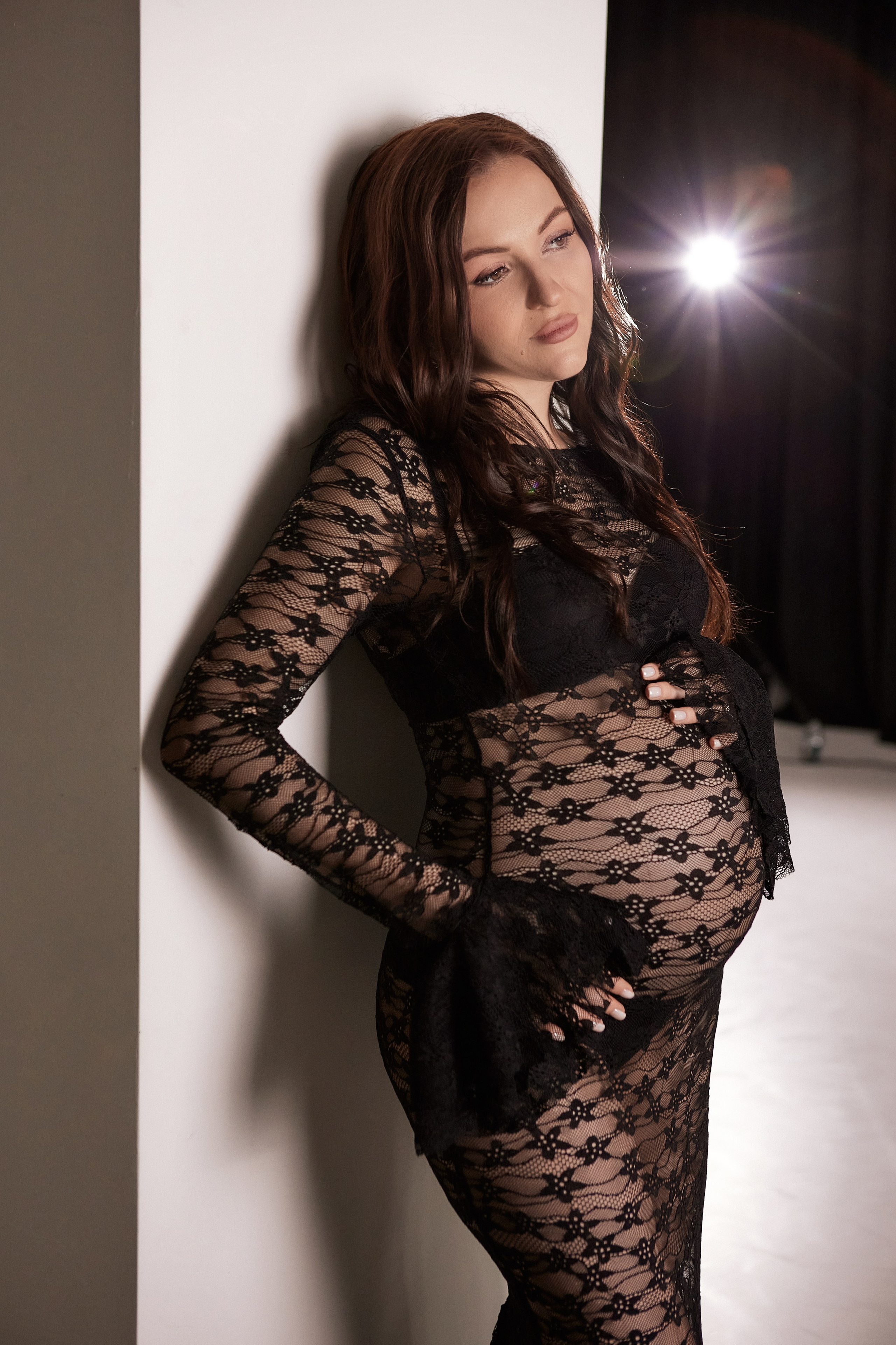 Беременность — съемка в студии. Фотограф в Краснодаре и в Евпатории Дарья Белоущенко