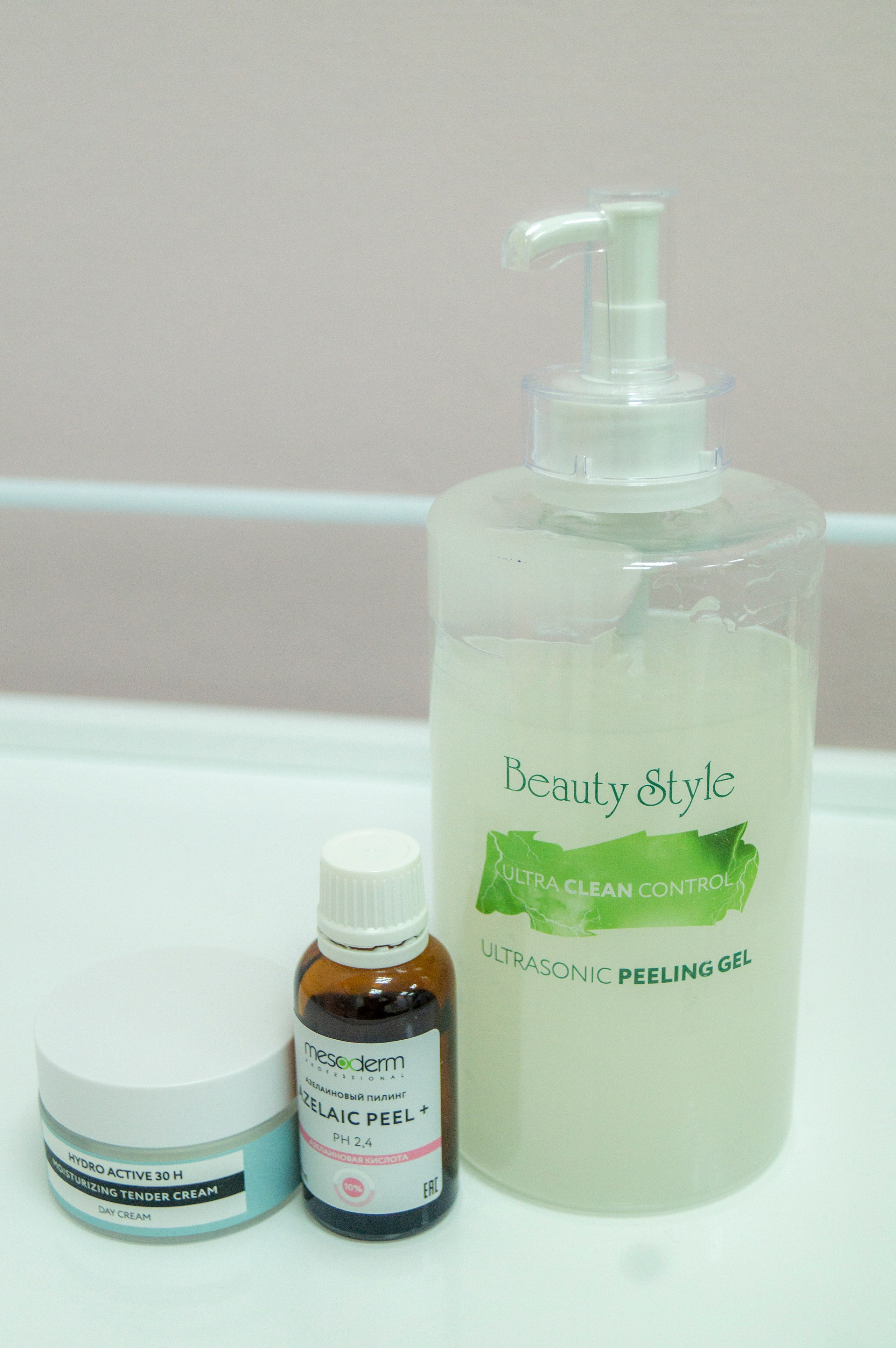 Съёмка в центре лазерной эпиляции. Интерьерный и портретный фотограф в Екатеринбурге Андрей Калинин