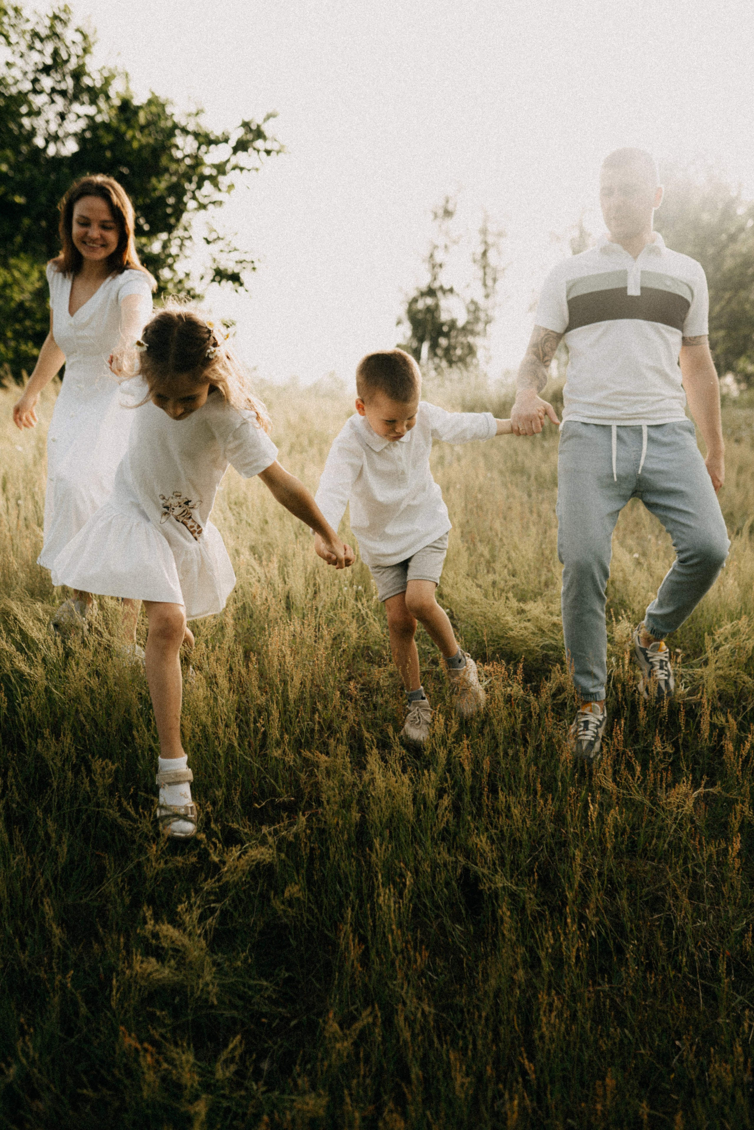 Семейная съемка в Ивантеевке, Love story в г. Мытищи. Свадебный фотограф в г. Москва, МО Гороза Алена