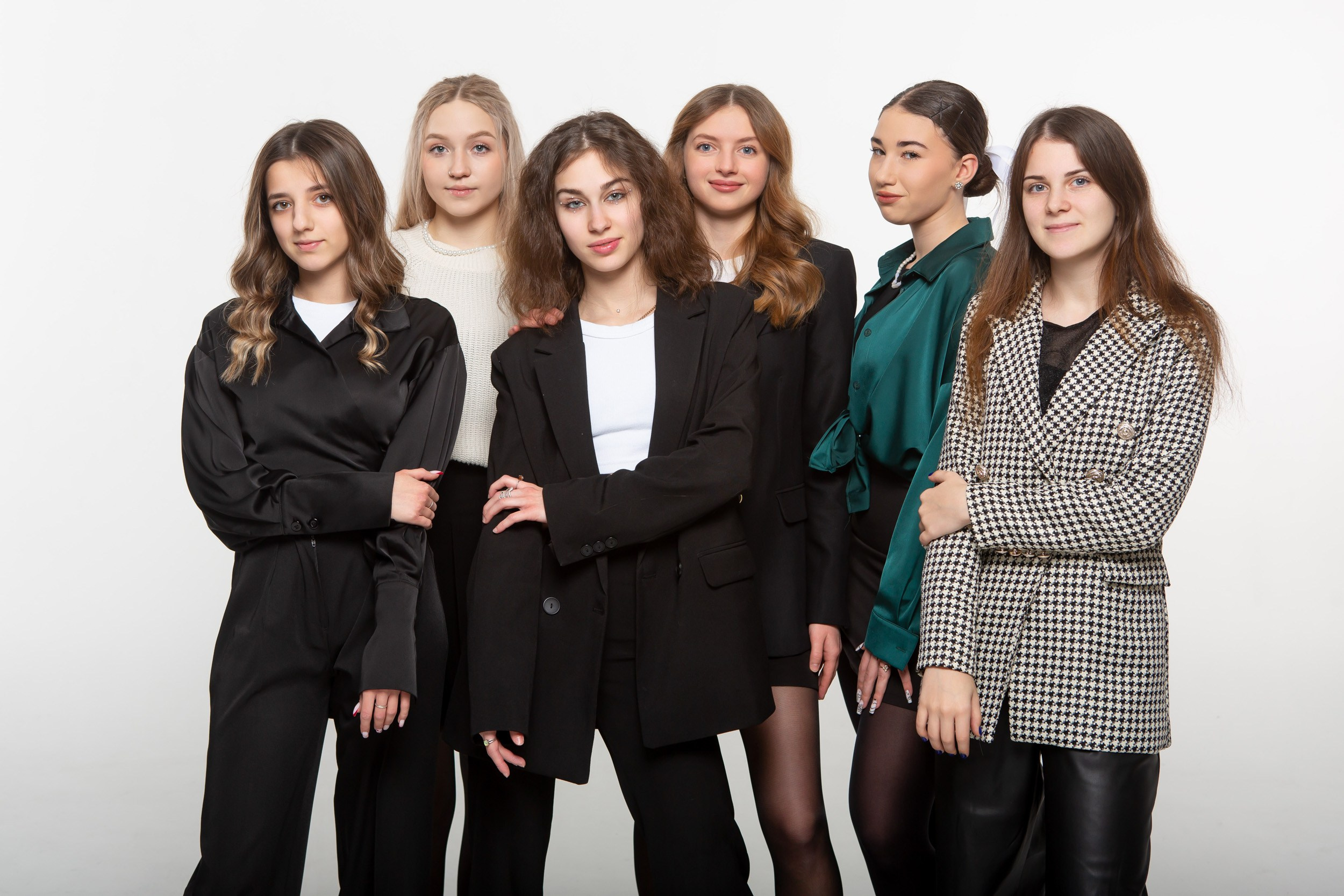 Студия Гимназия 12 11 А 2023 г. Свадебный и портретный Фотограф в Липецке Дмитрий Котюков