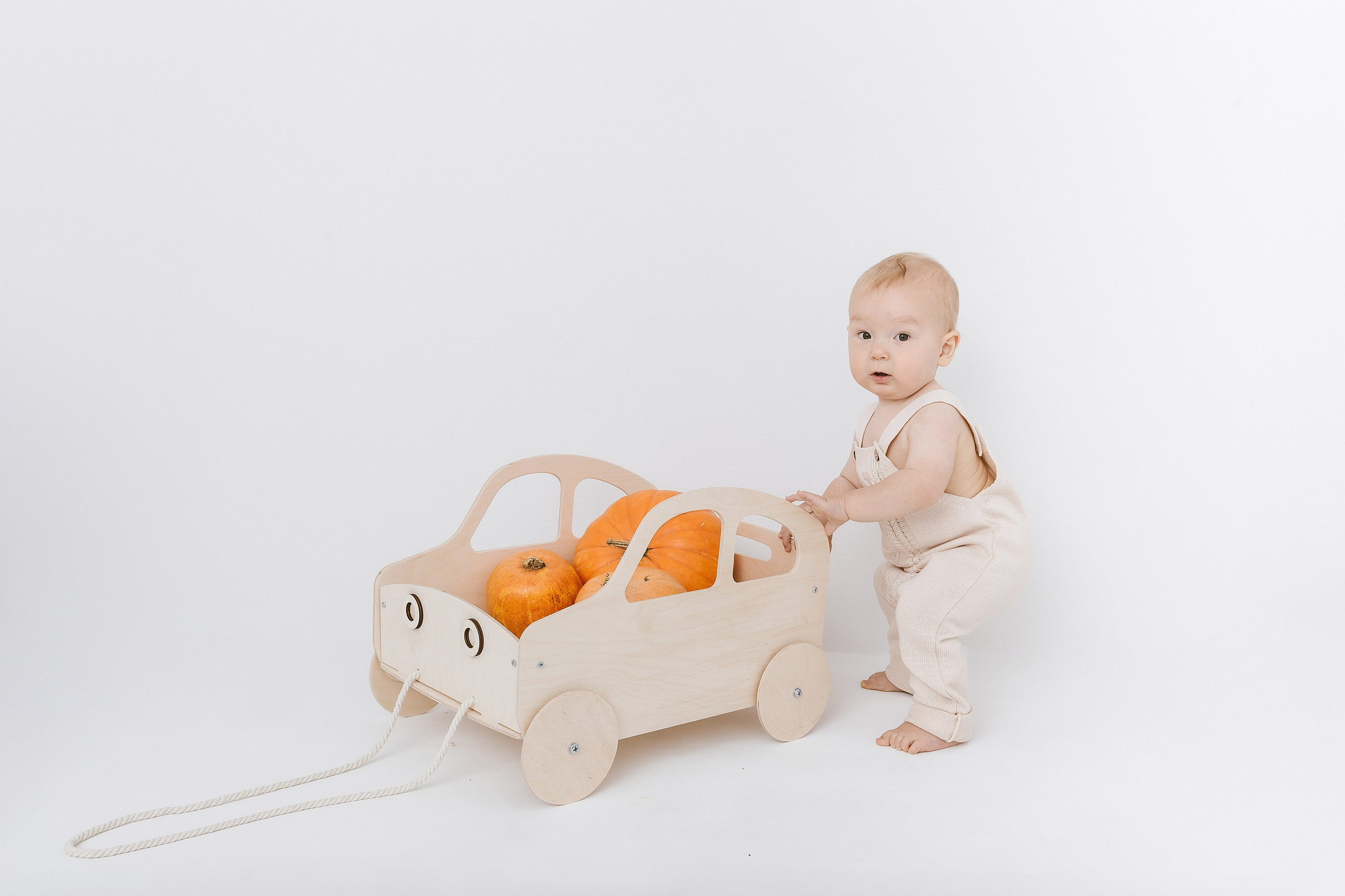 Первая фотосессия Сёмы. Семейный и женский фотограф в городе Тюмень