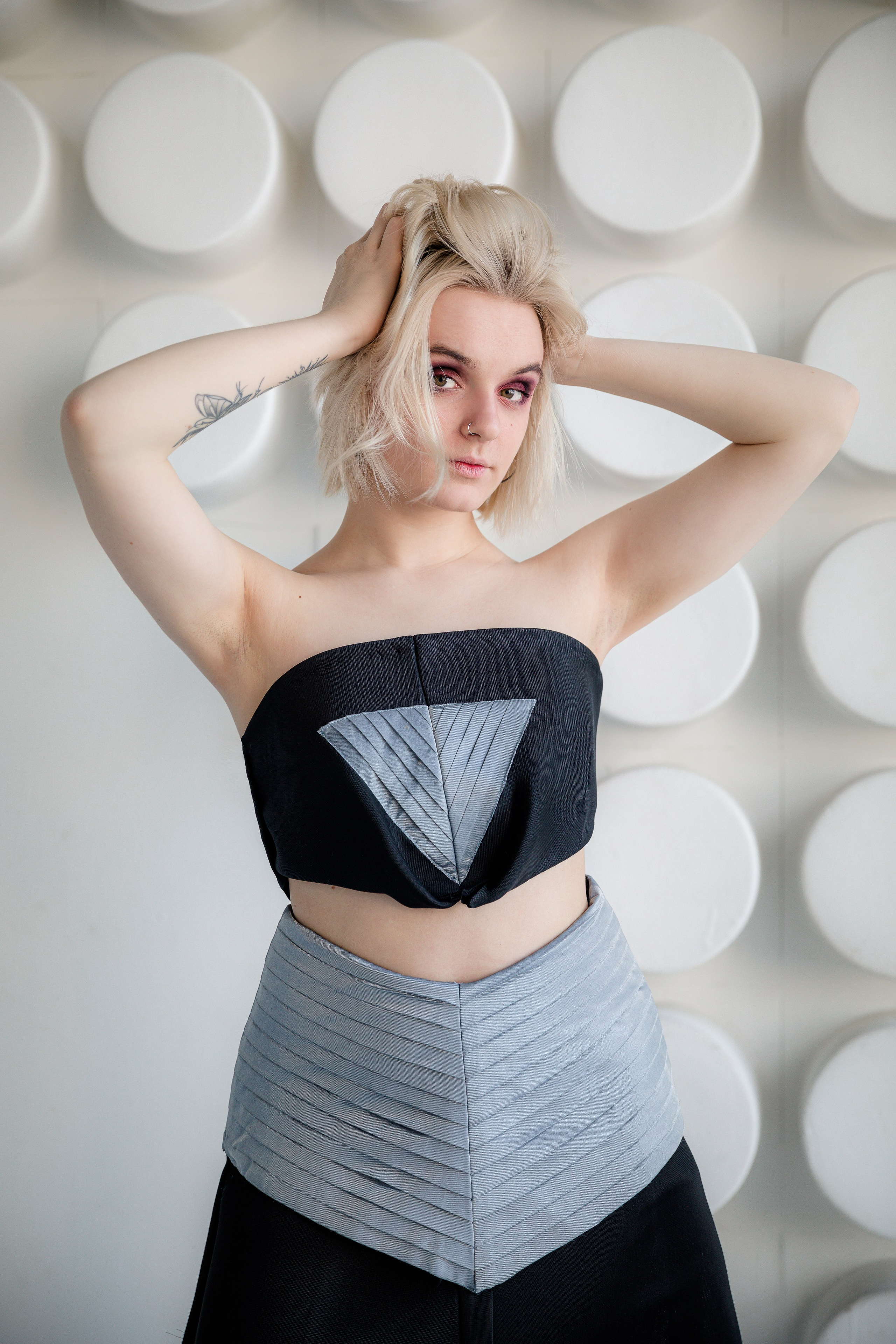 Студийная съемка одежды для студенки модельера. Фотограф и режиссер Московко Екатерина