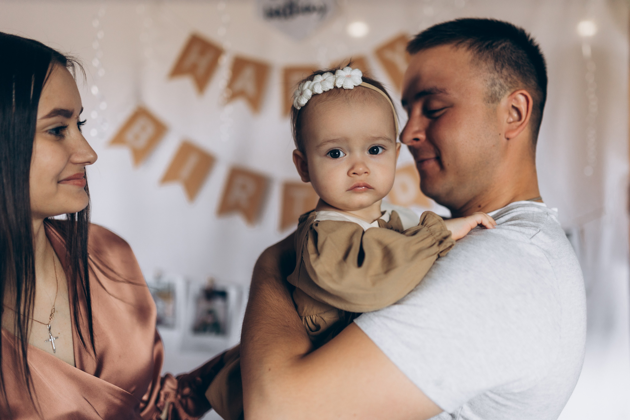 Захар, Александра и малышка Виктория. Семейный, свадебный фотограф в Чите Екатерина Мельникова