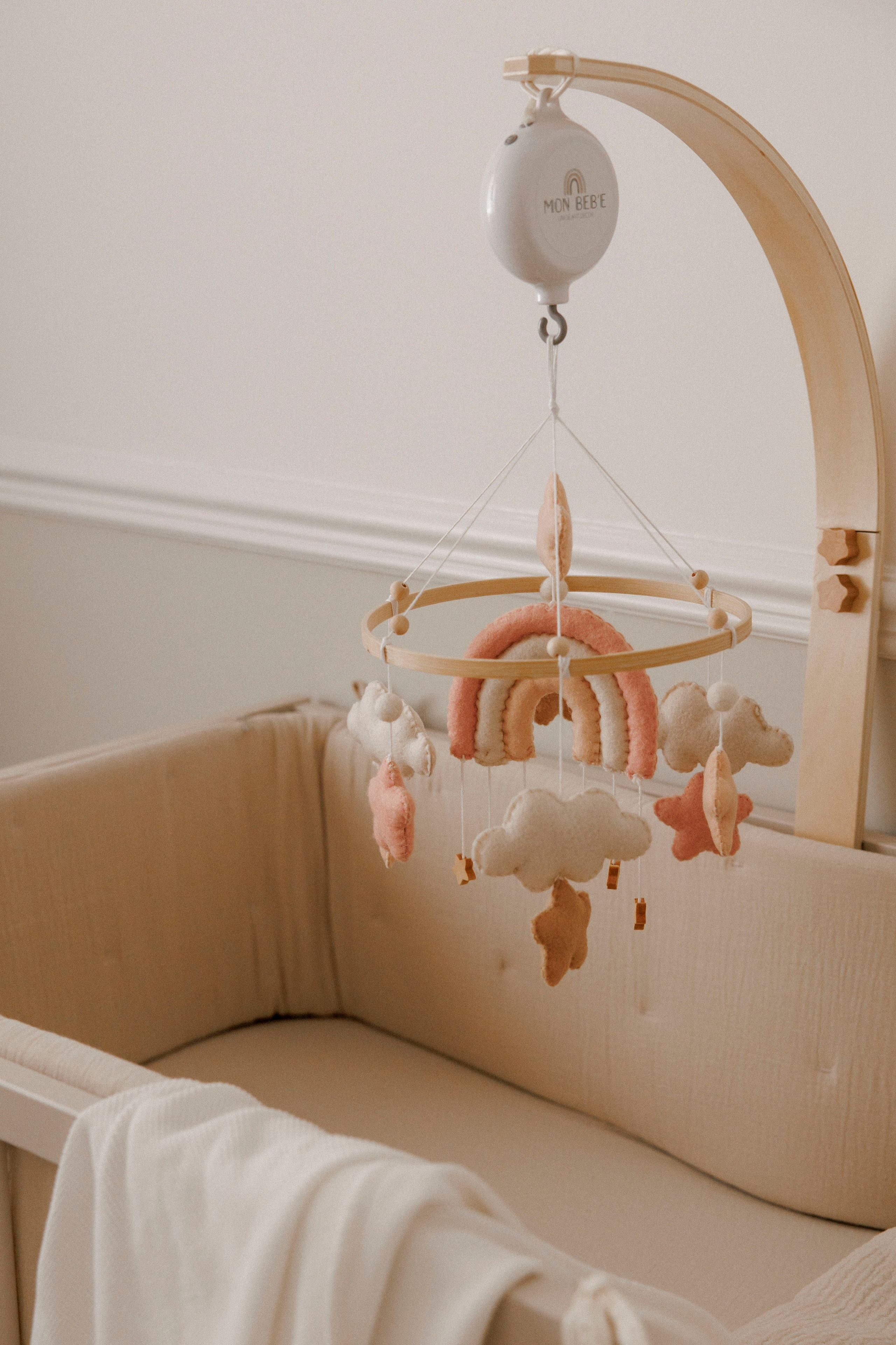 New born family photoshoot at home. Wedding and family photographer