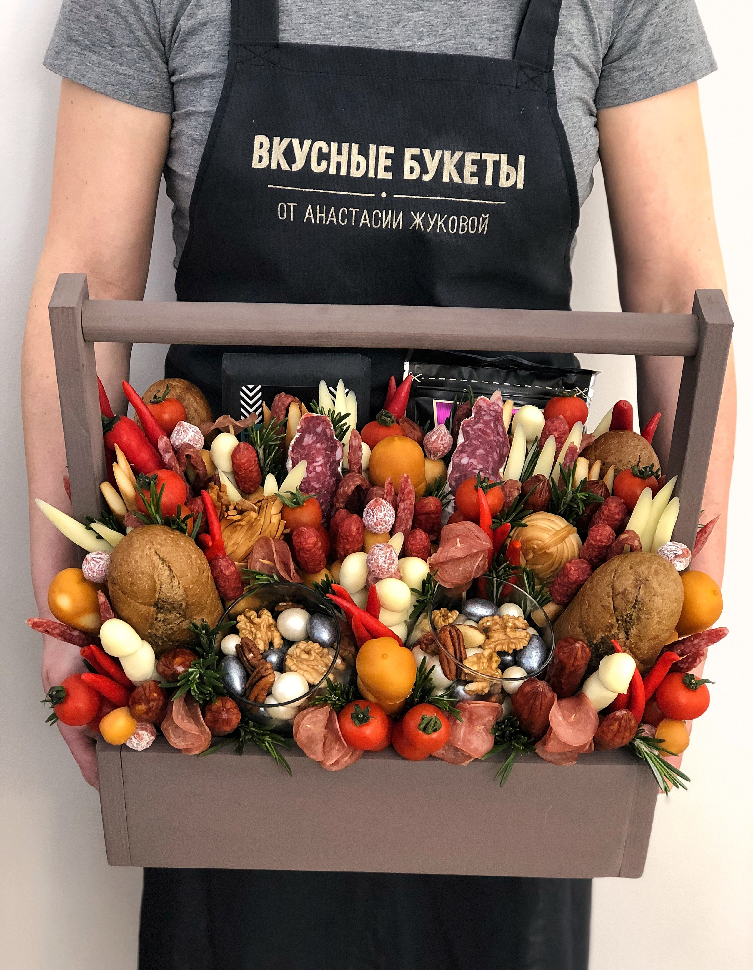 Колбасные. Выездной кейтеринг, съедобные букеты, торты и сладости на заказ