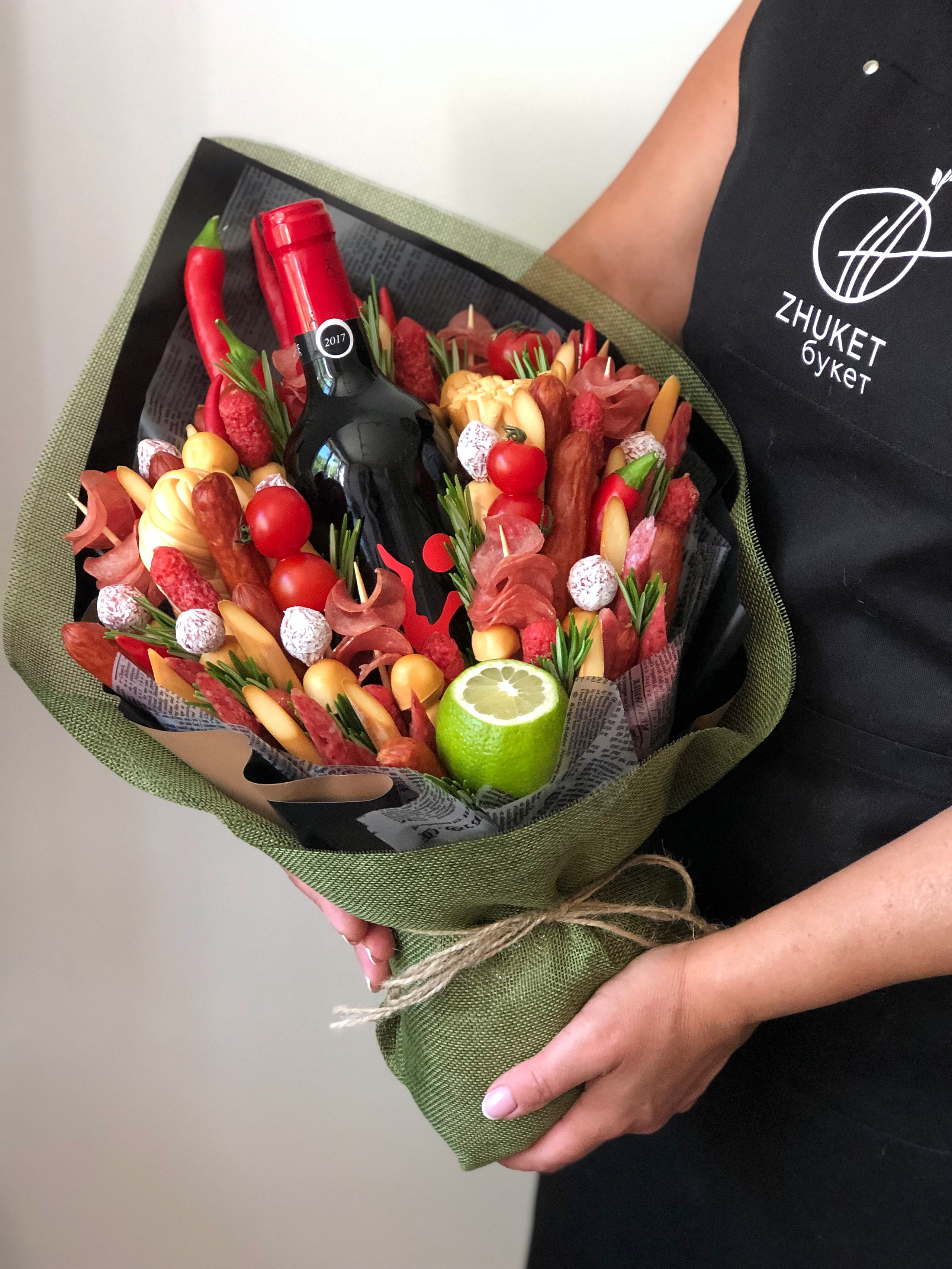 Колбасные. Выездной кейтеринг, съедобные букеты, торты и сладости на заказ