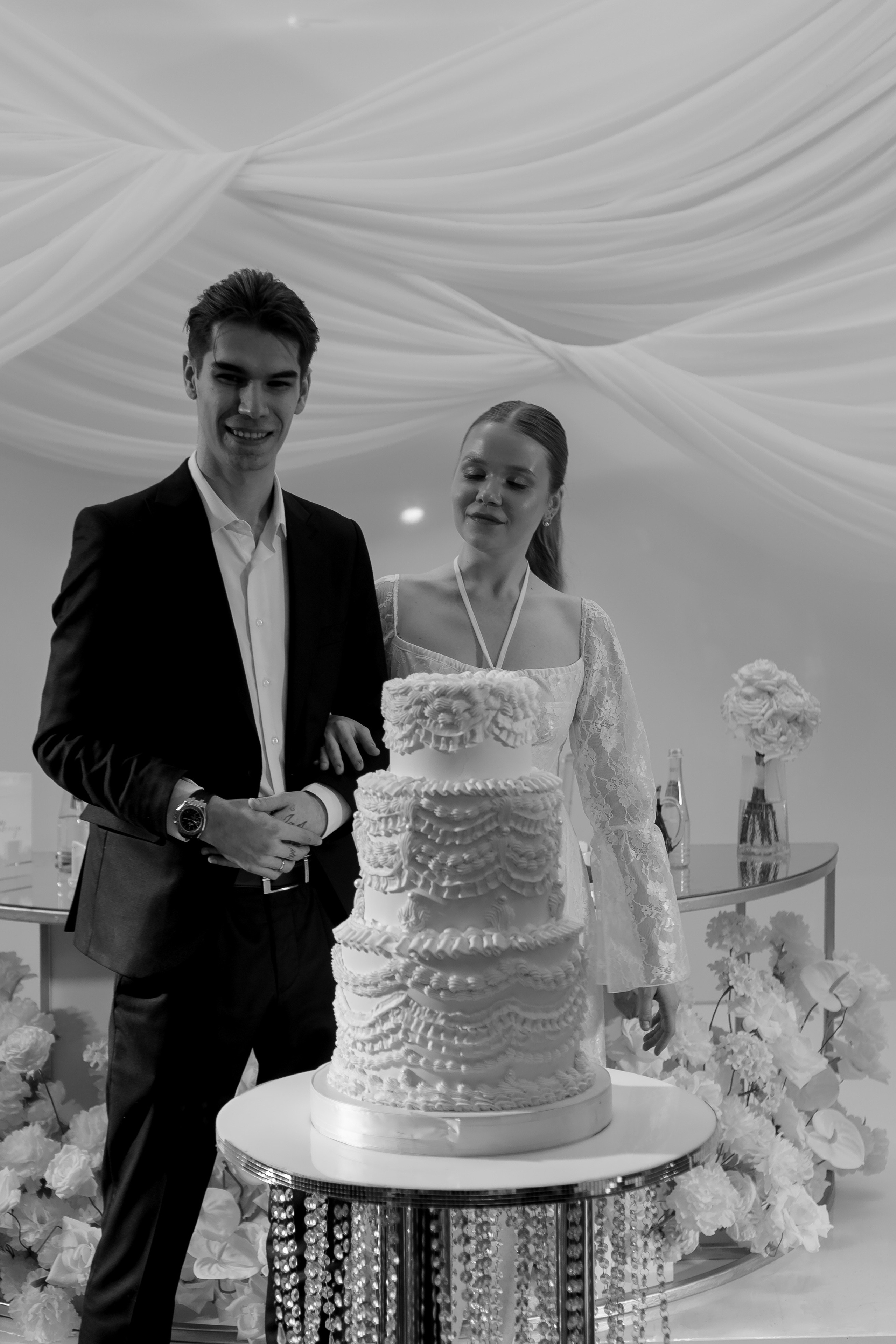 СВАДЕБНЫЙ ТОРТ. ФОТОСЕСИИЯ БАНКЕТА (СНЯТО В СИБИРЕ В НИЖНЕВАРТОВСКЕ). Профессиональный фотограф, Санкт-Петербург — Виктория Богомолова