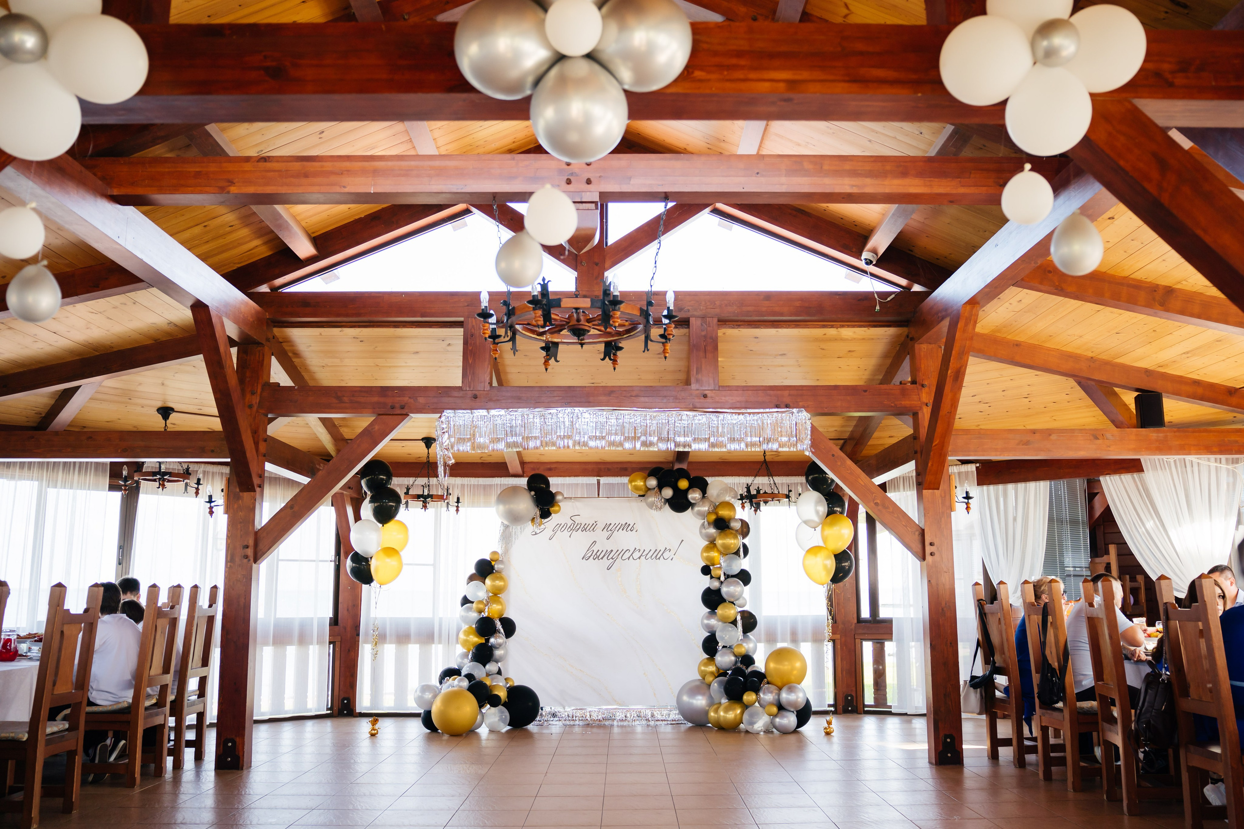 Выпускной. Видеограф и Фотограф в Челябинске Ксения и Владимир Рюмины