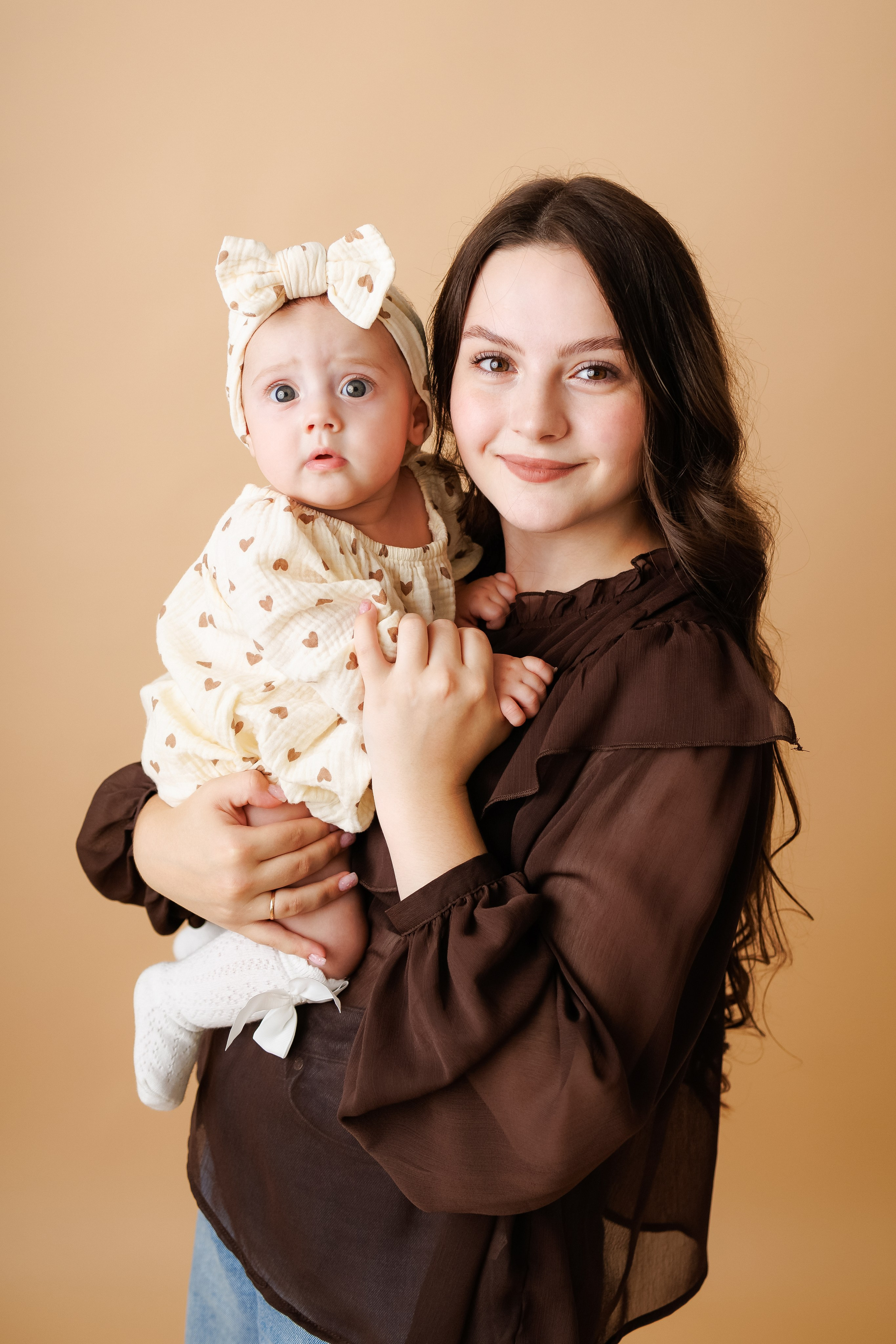 Аделе полгодика. Фотограф новорожденный малышей Новосибирск
