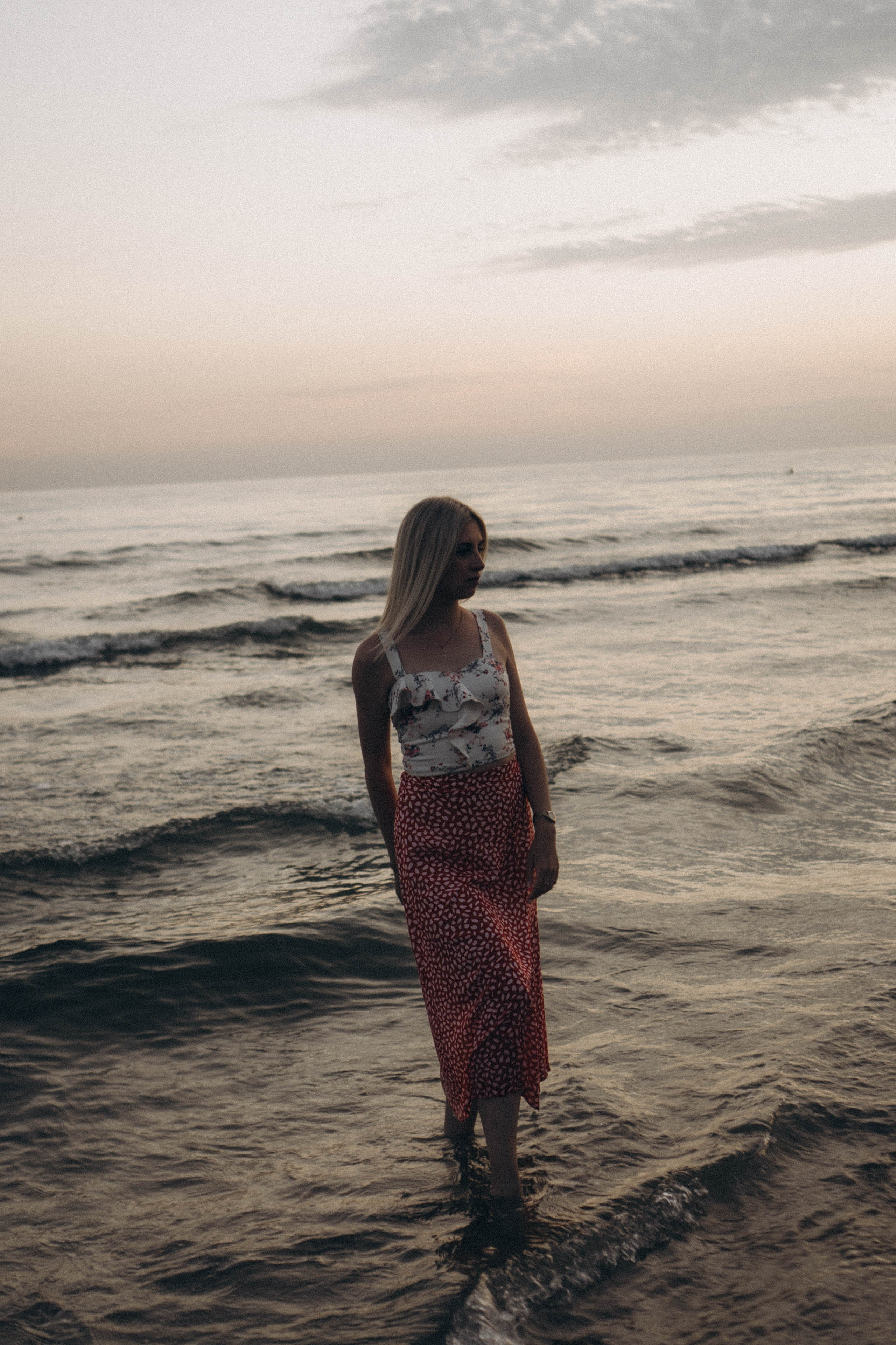 Июльский вечер на берегу черного моря. Профессиональный фотограф, Санкт-Петербург — Виктория Богомолова