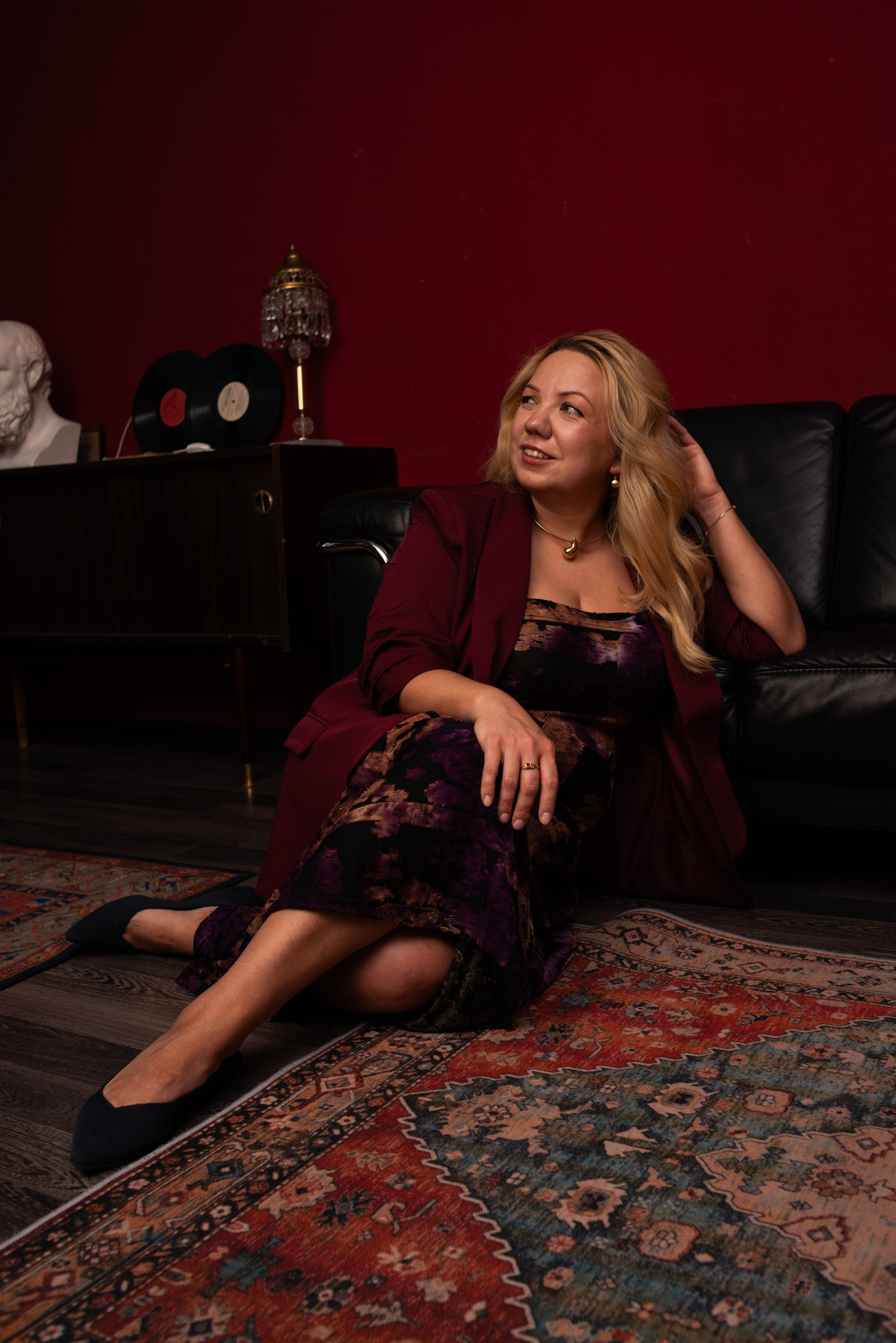 Трансформационная фотоссесия с цветным светом и яркими образами. Фотограф в Санкт-Петербурге Марина Парникова