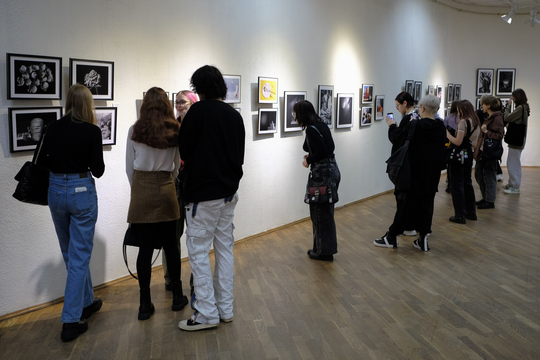 Состоялось открытие выставки «Тайная жизнь. Портрет и натюрморт». Фотограф Елена Хазина, Рязань