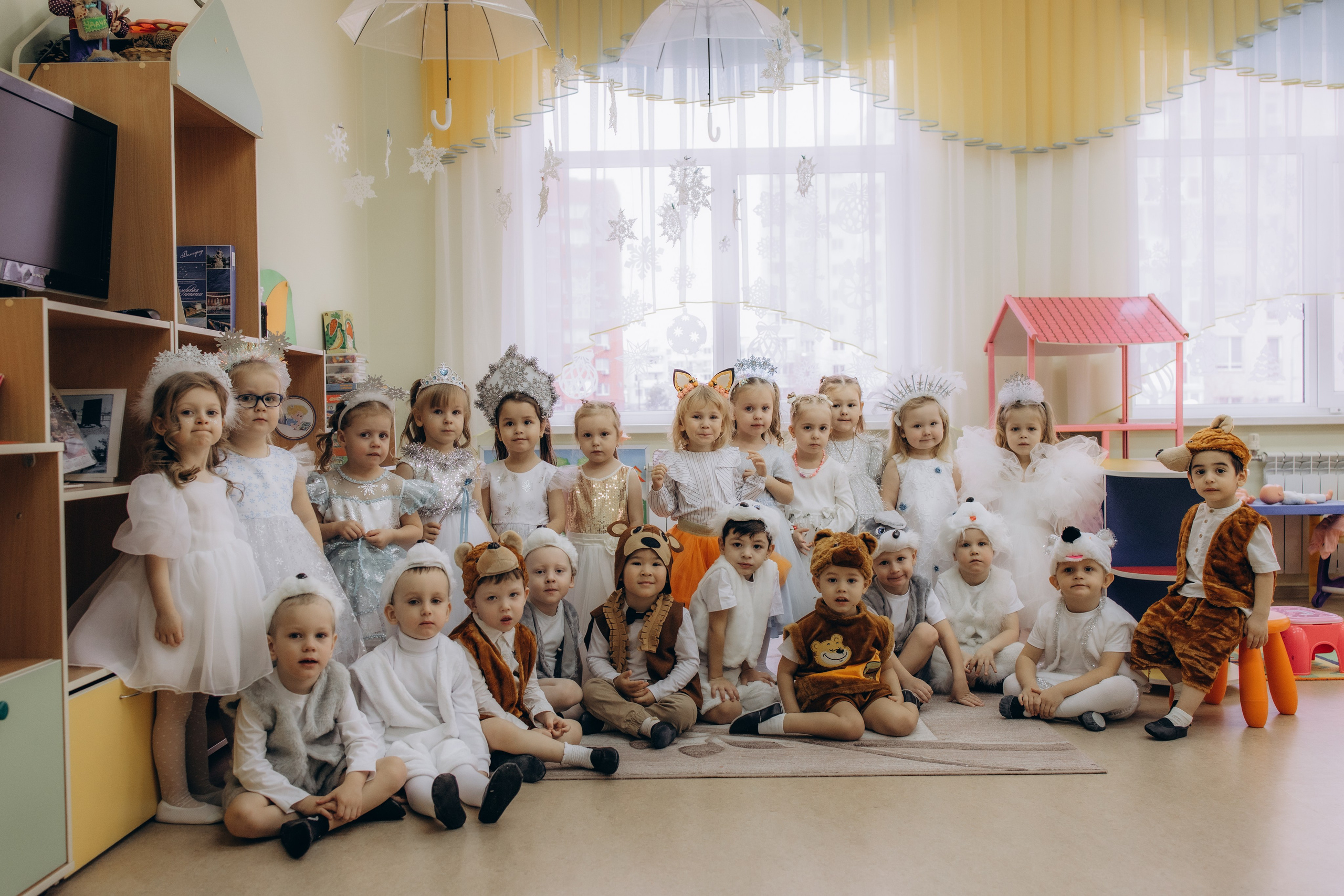 Детские сады и школы. Photograph Svetlana Volkova